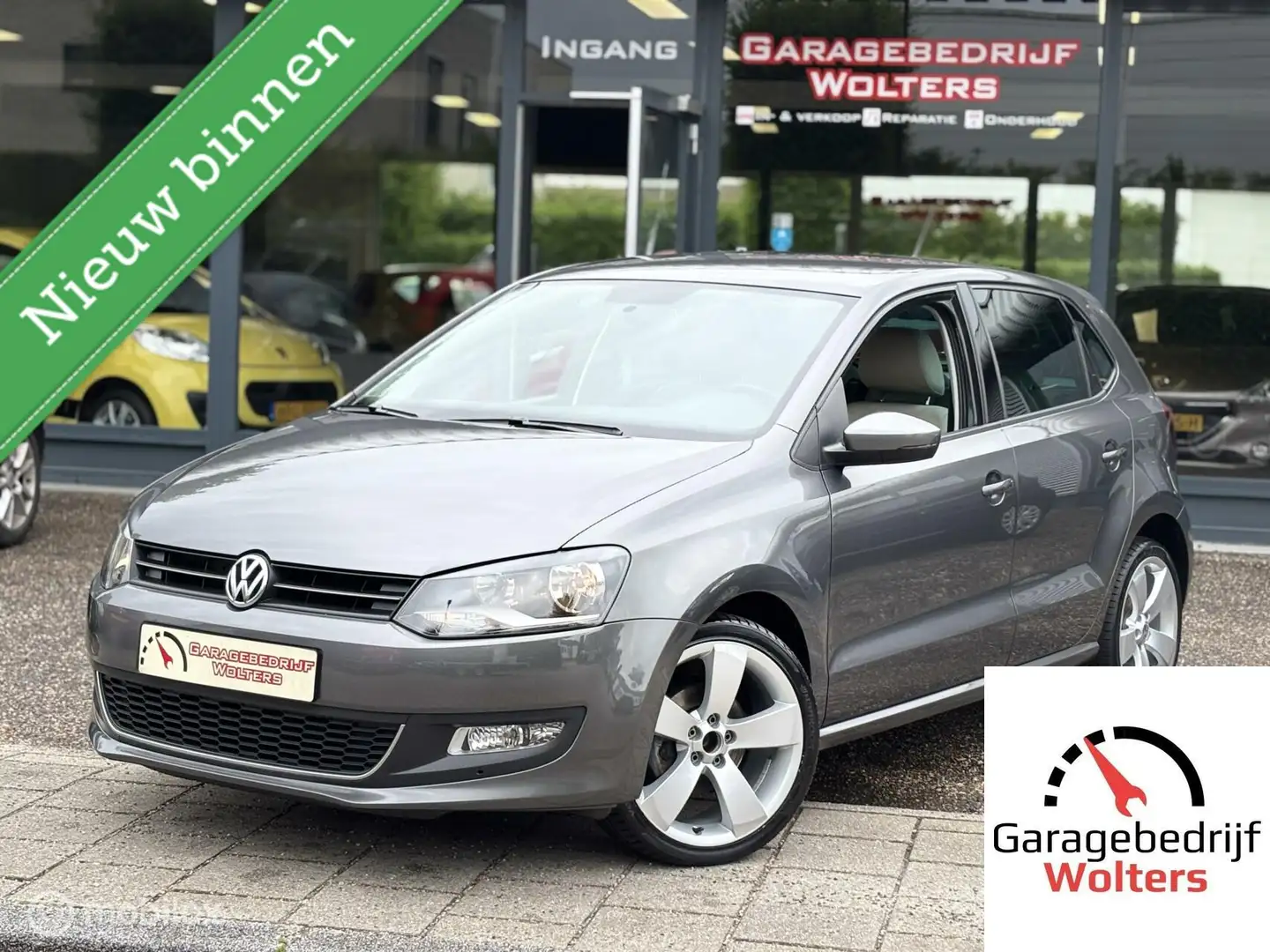 Volkswagen Polo 1.4-16V Highline AIRCO 5DRS 17INCH NW APK Grigio - 1