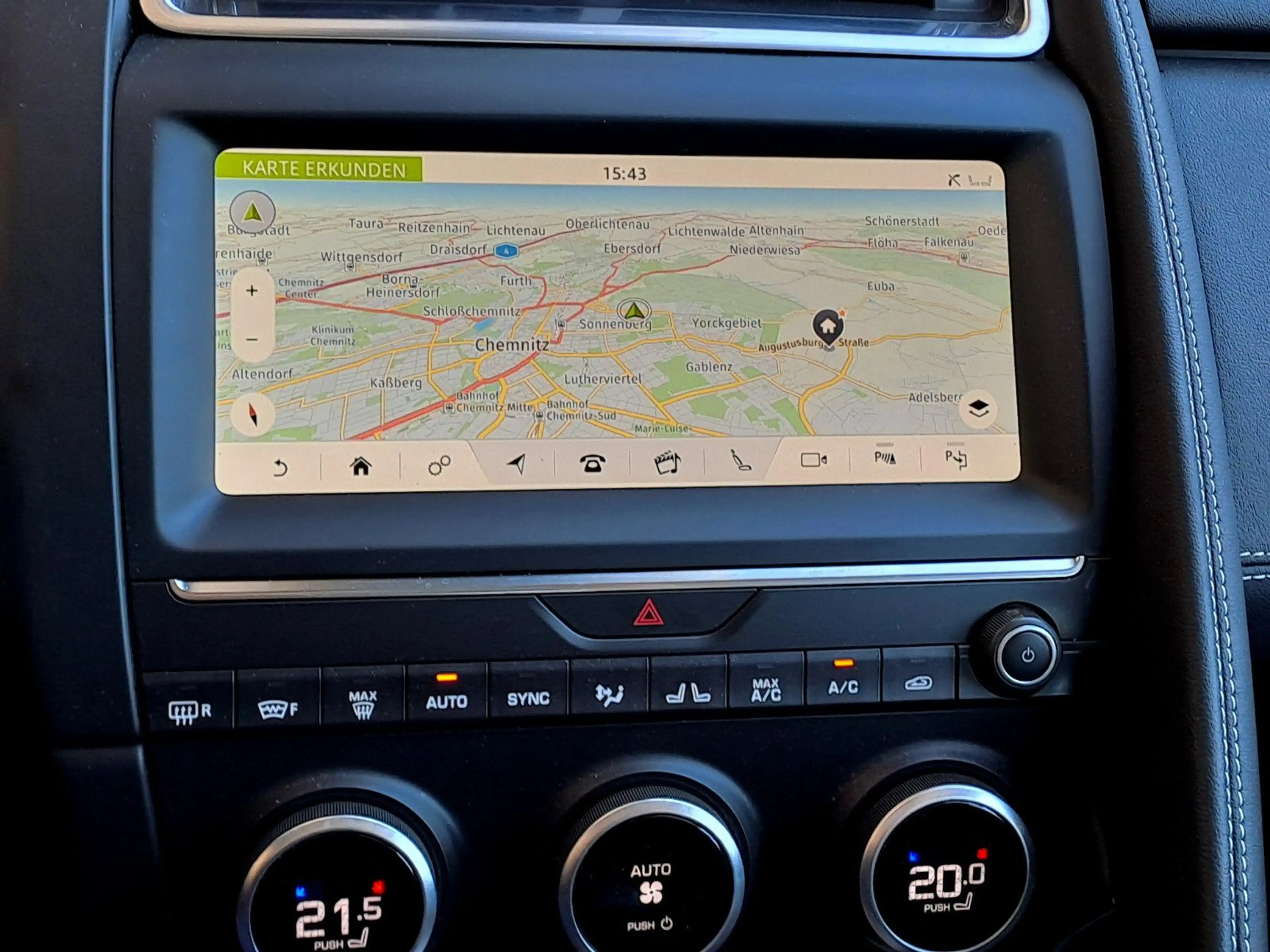 Jaguar E-Pace D180 AWD R-DYNAMIC Automatik — photo 13
