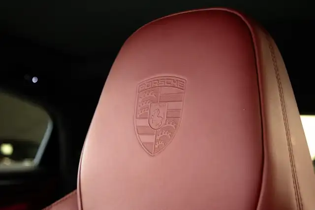 Porsche Cayenne view 6