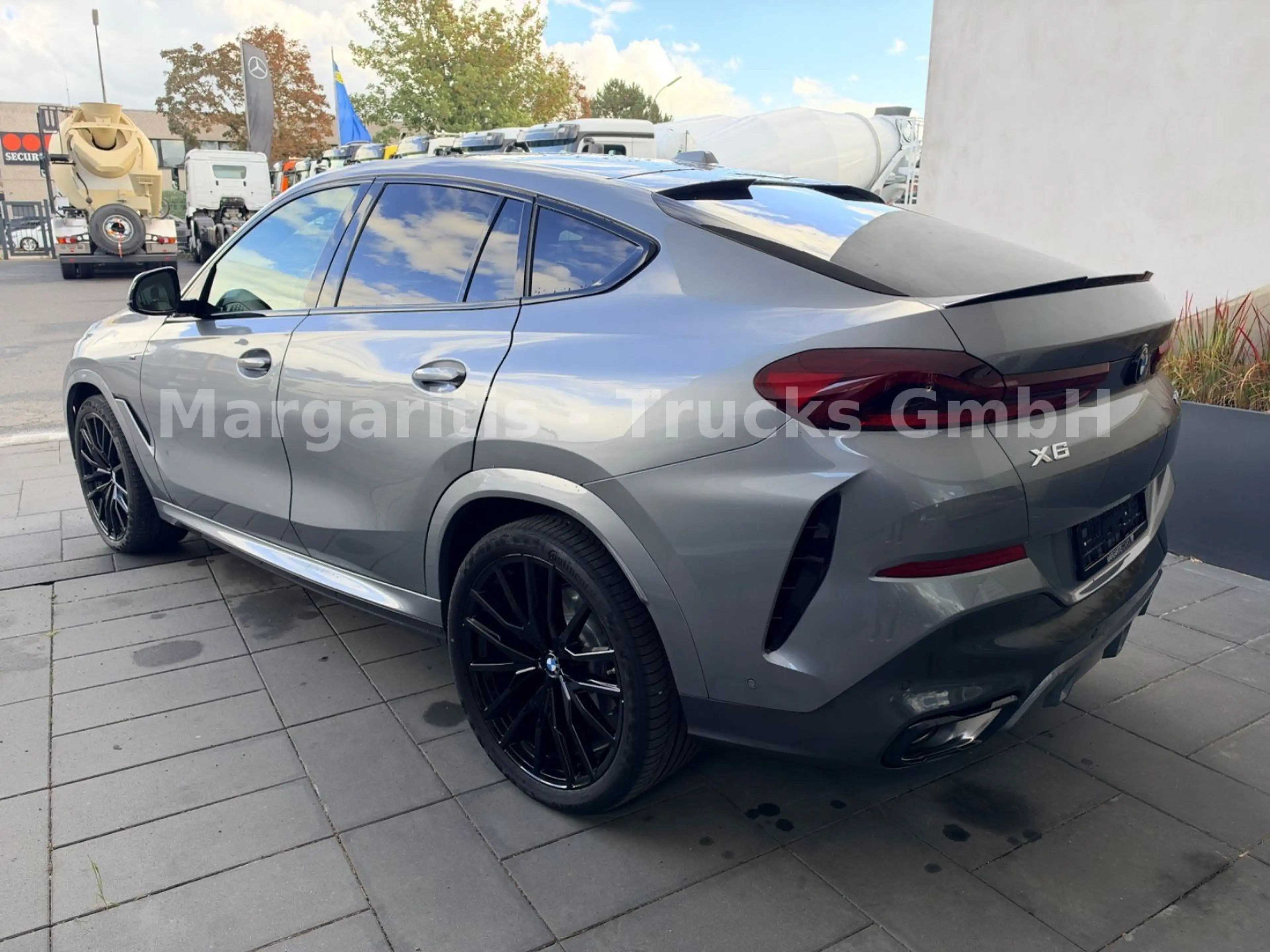 BMW X6 xDrive40d/22"/MPaketPro/Pano/Luft/SoftClose — photo 7