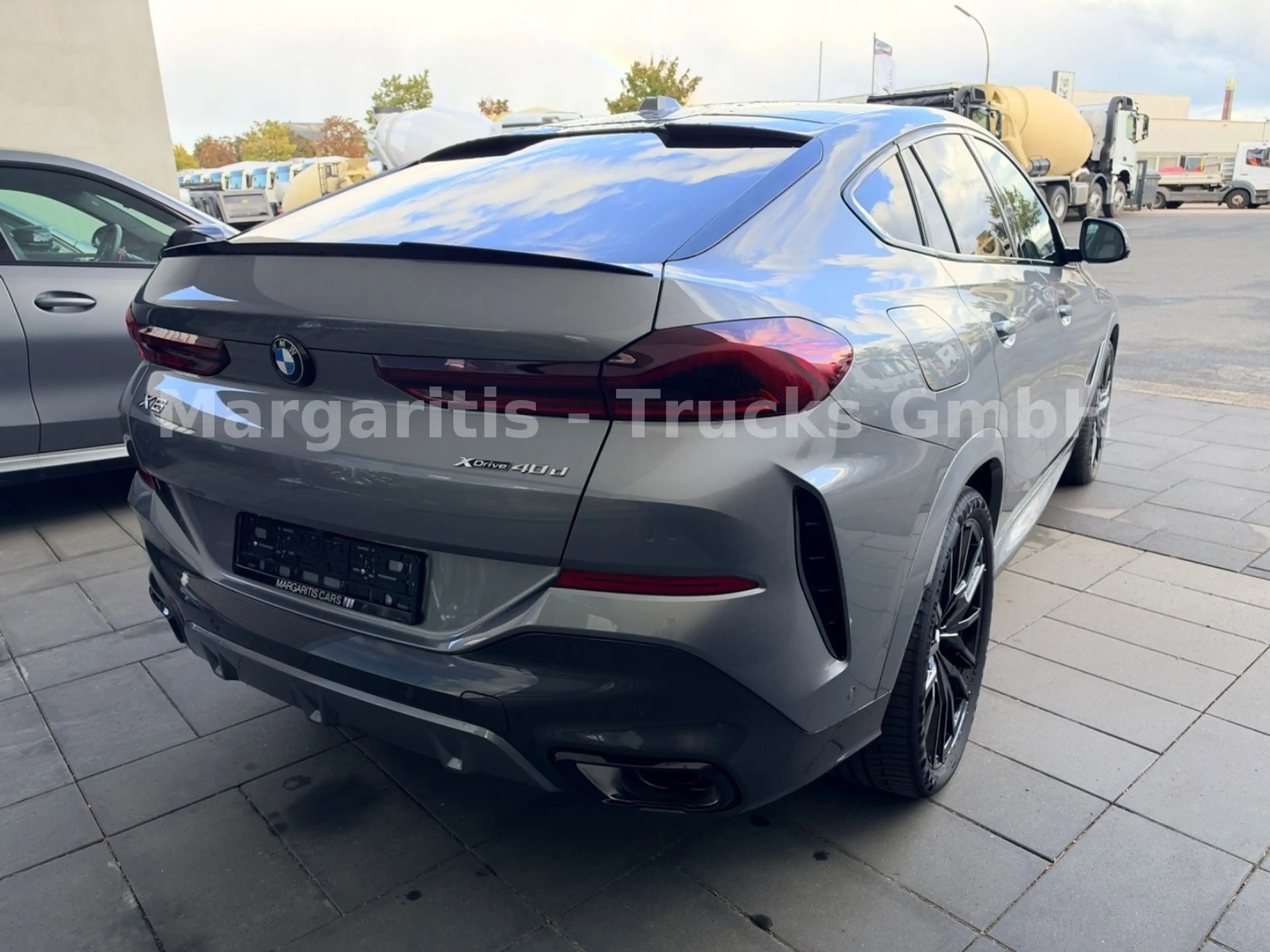 BMW X6 xDrive40d/22"/MPaketPro/Pano/Luft/SoftClose — photo 8