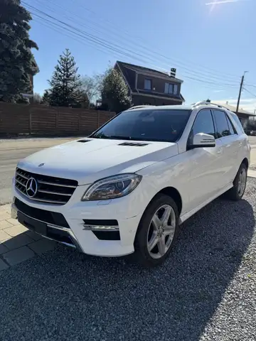 Mercedes-Benz ML 350 ML 350 BlueTEC Pack AMG