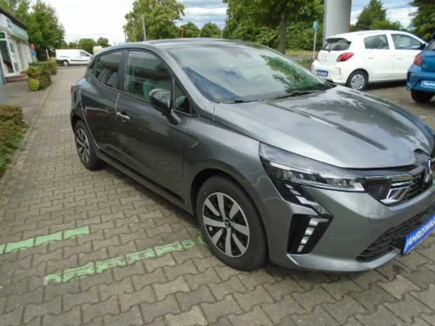 Mitsubishi Colt PLUS 1.0 Benziner 5-Gang Grau - 2