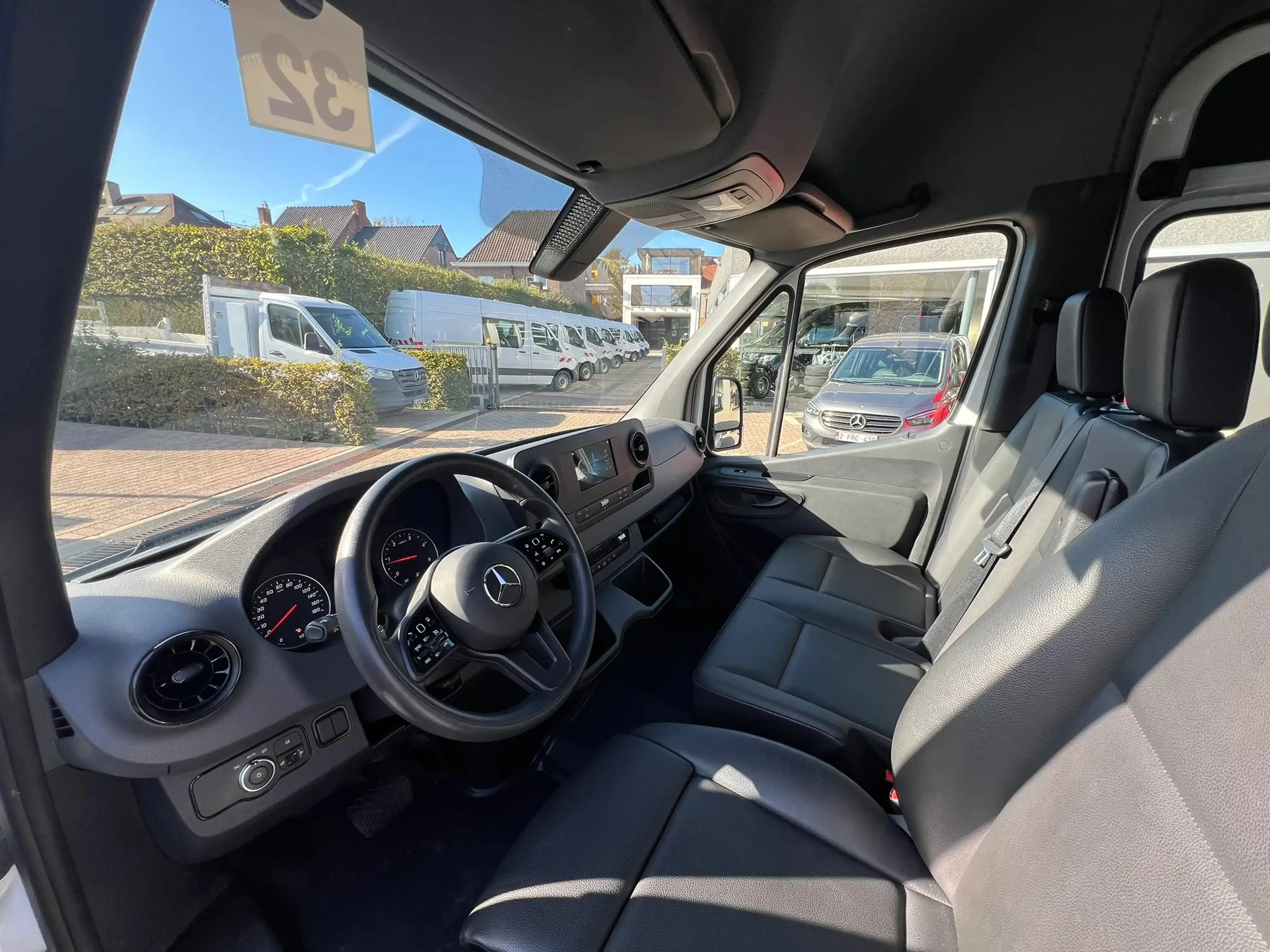Mercedes-Benz Sprinter 315 L2H2 RWD AUTO (39.750€ex.) DUB CABINE — photo 14