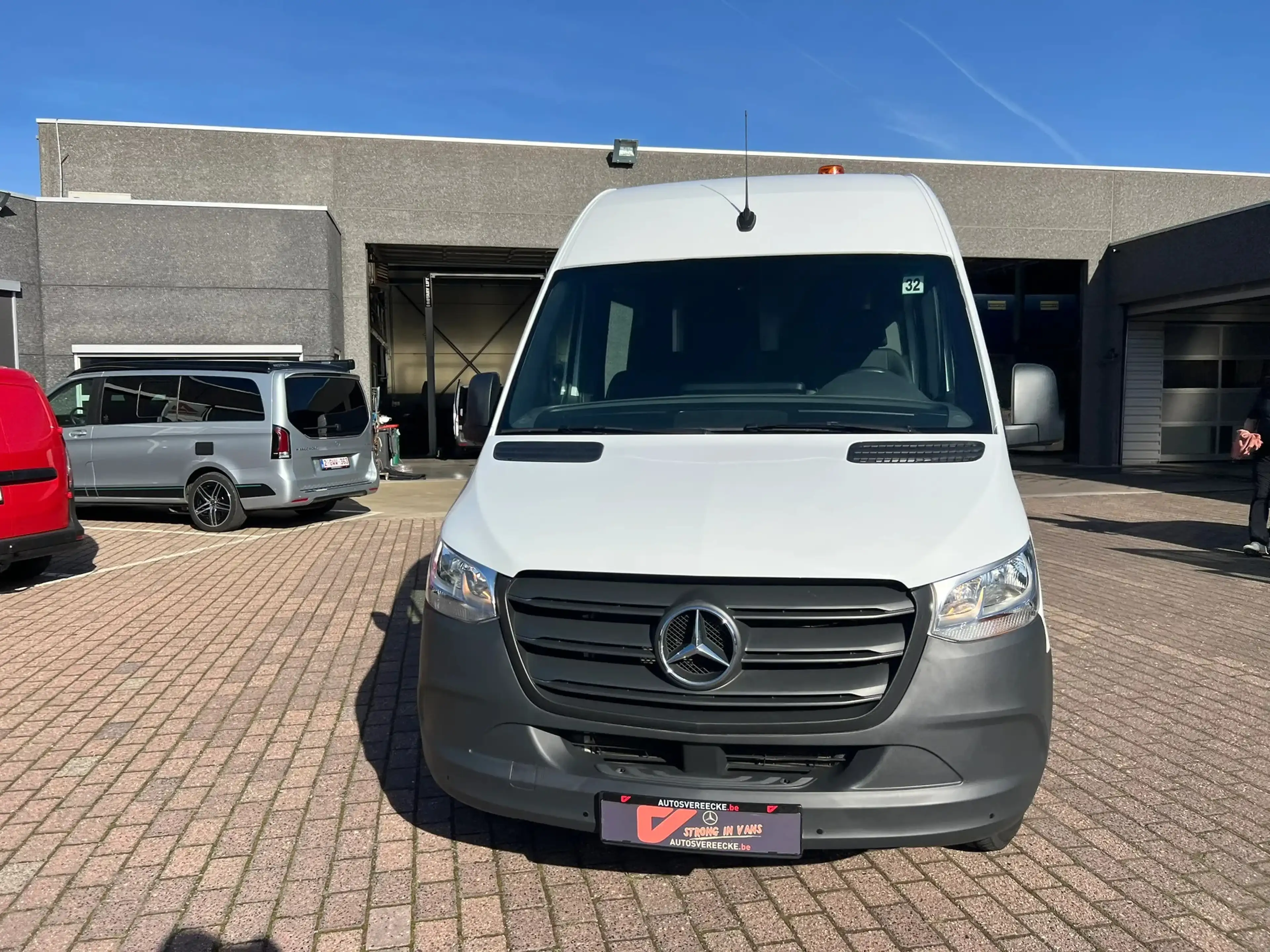Mercedes-Benz Sprinter 315 L2H2 RWD AUTO (39.750€ex.) DUB CABINE — photo 2