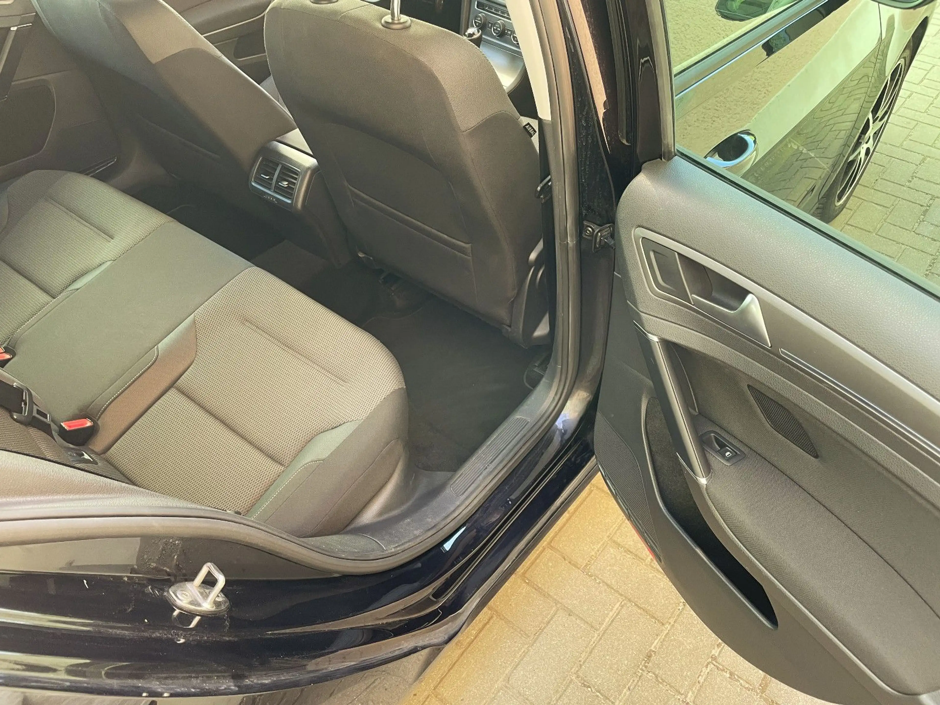 Volkswagen Golf VII Variant aus 2. Besitz  Dynaudio!!! — photo 16