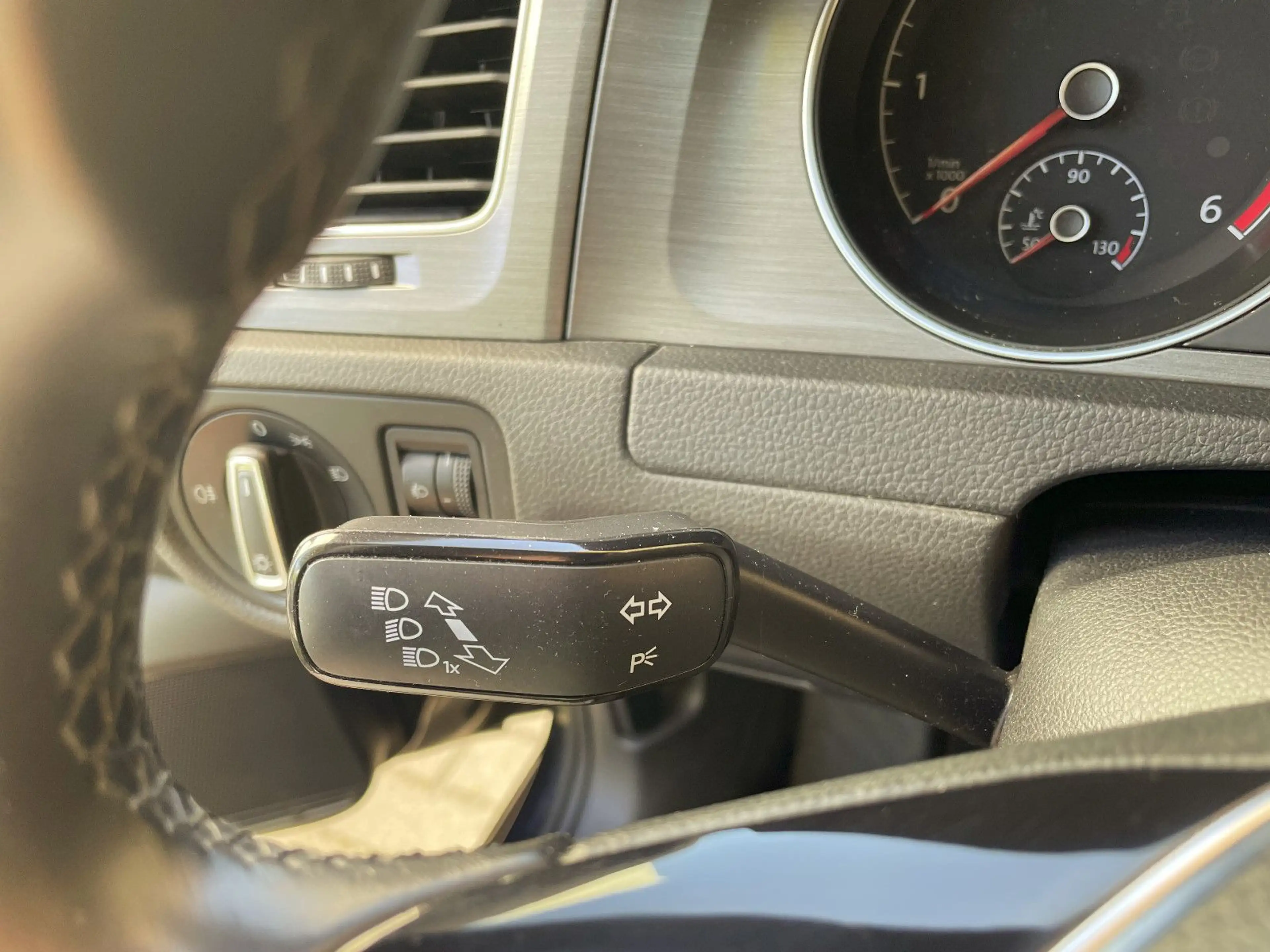 Volkswagen Golf VII Variant aus 2. Besitz  Dynaudio!!! — photo 26