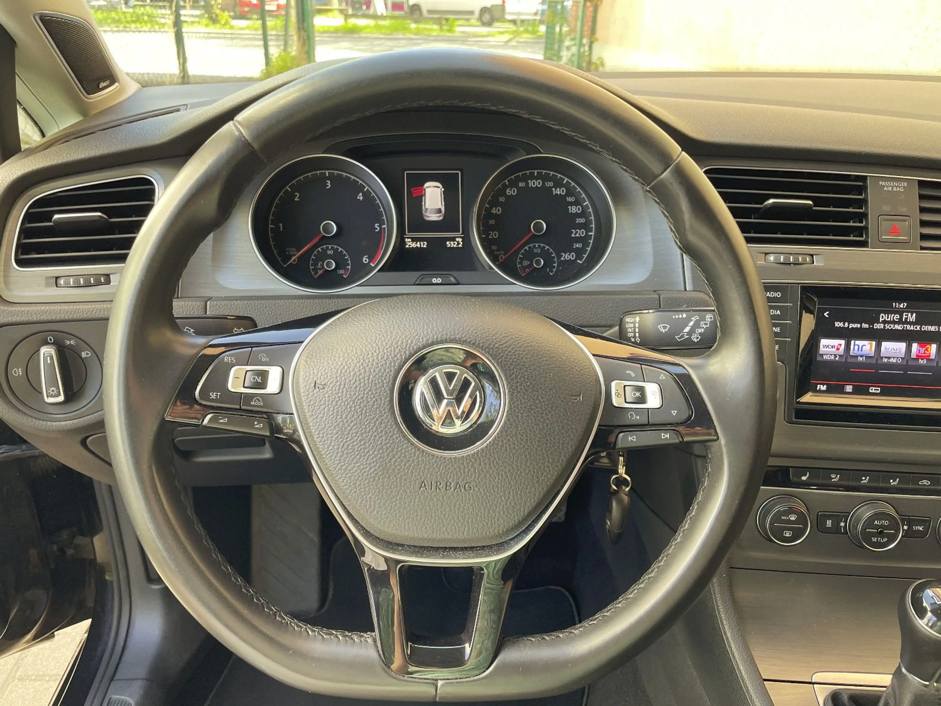 Volkswagen Golf VII Variant aus 2. Besitz  Dynaudio!!! — photo 24