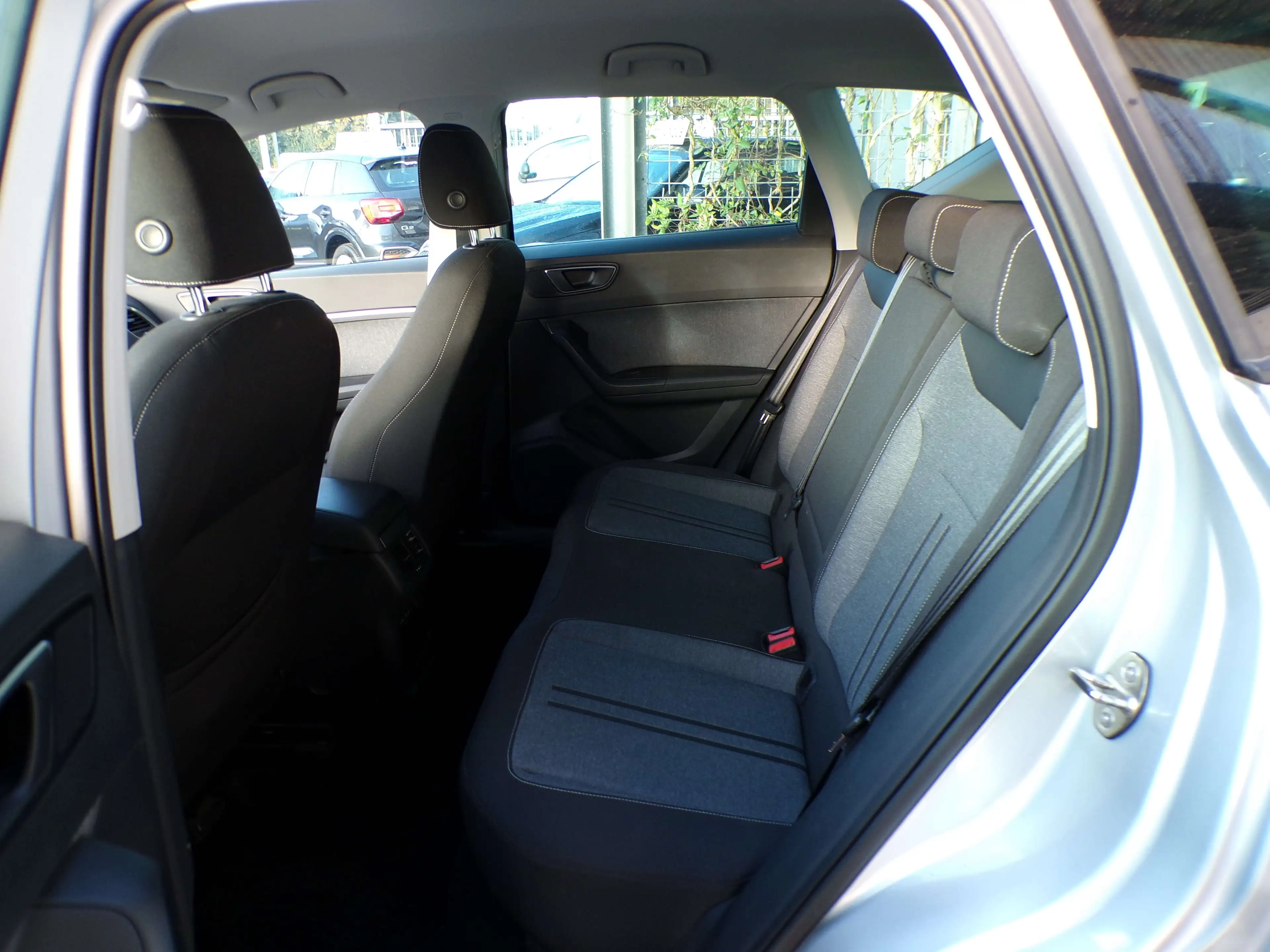 SEAT Ateca 2.0TDI 150cv gris alu métal 03/2021 73.770km — photo 8