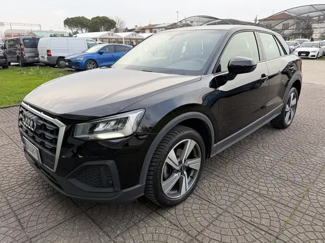 Audi Q2 30 2.0 tdi Business s-tronic