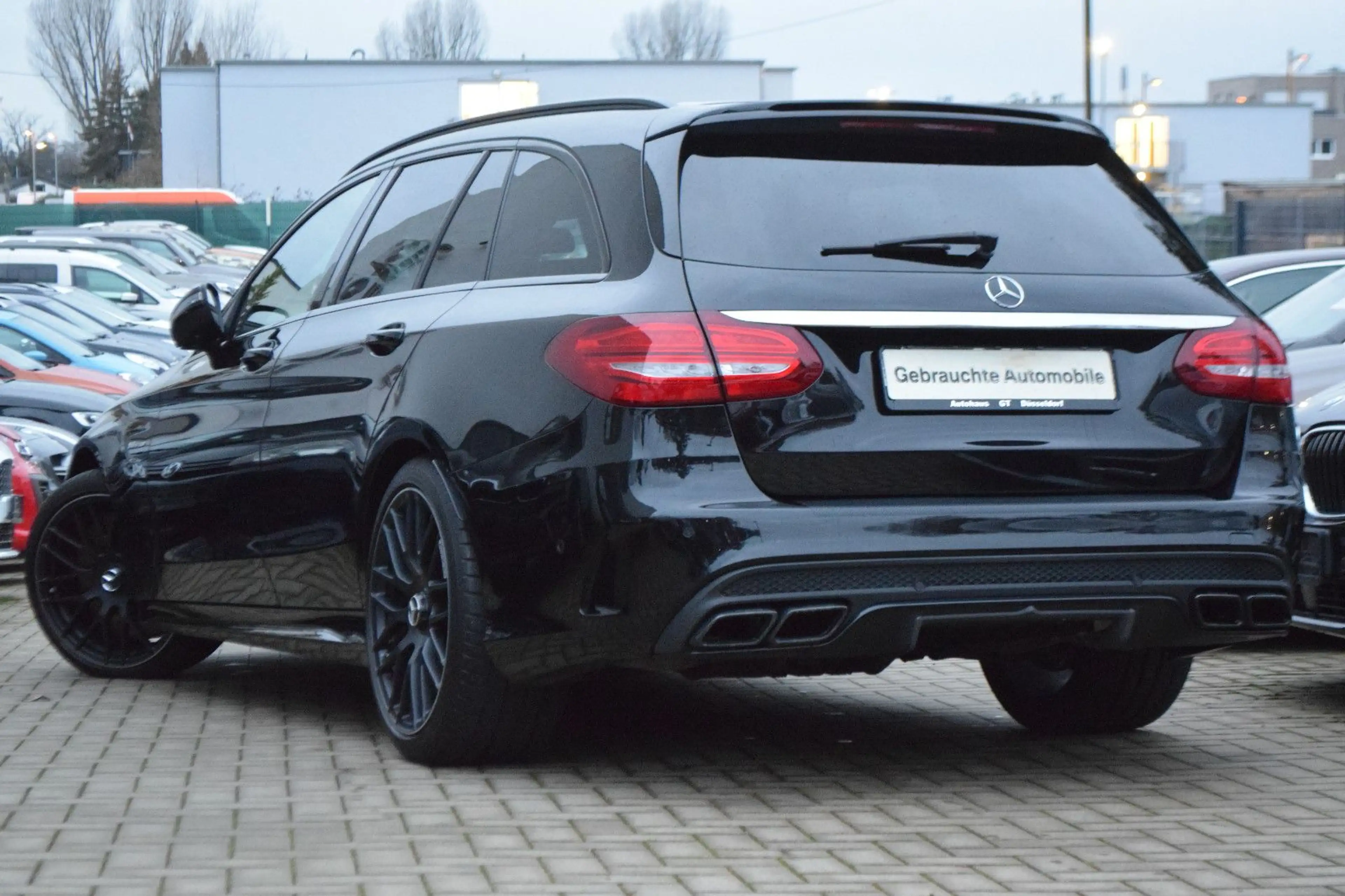 Mercedes-Benz C 63 AMG C 63 S/AMG/Night/DistrPro/AMGPerformanceAGA — photo 2