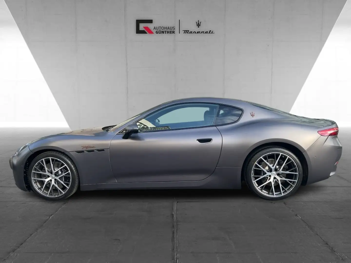 Maserati GranTurismo FOLGORE AWD/800V Maserati Frankfurt Grau - 2