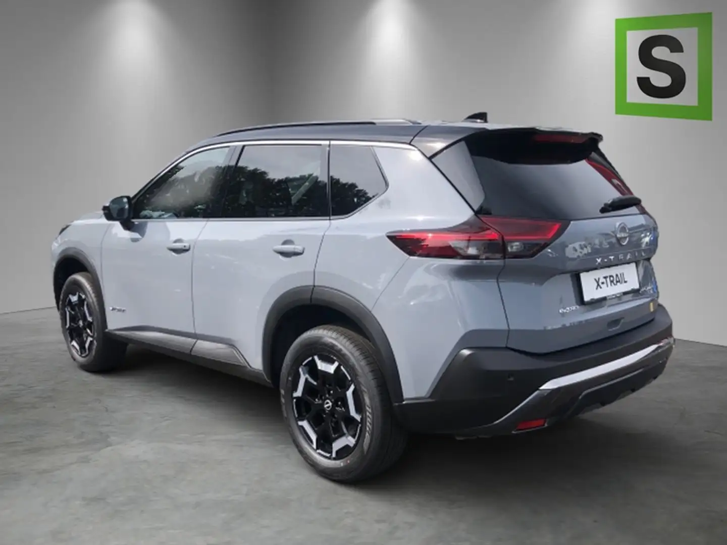Nissan X-Trail X-TRAIL N-Trek 1.5 VC-T e-4ORCE 214 PS 7S Grau - 2