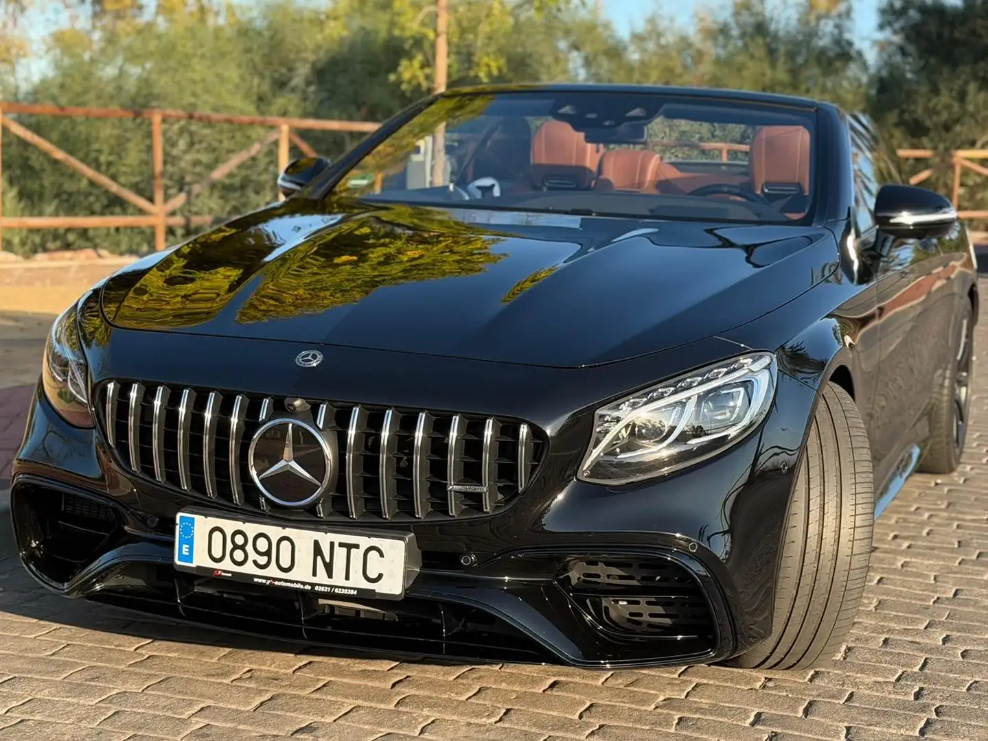 Mercedes-Benz S 63 AMG S Cabrio 63 AMG 4Matic  9 SpeedShift MCT AMG Negro - 1