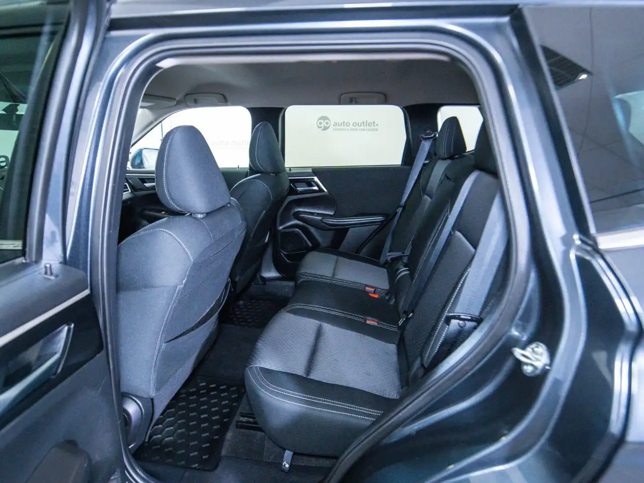 Mitsubishi Outlander снимка Mitsubishi Outlander