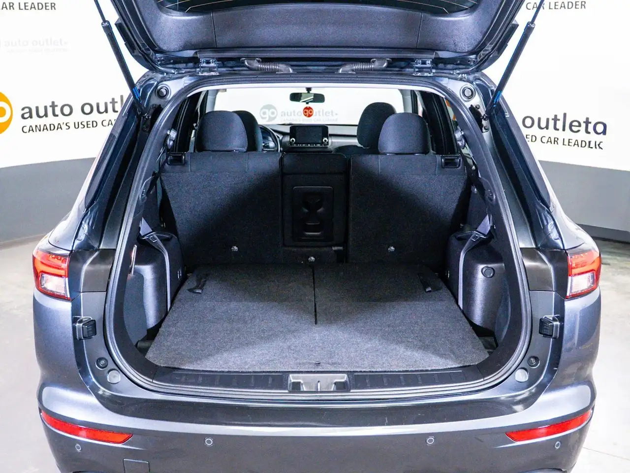 Mitsubishi Outlander снимка Mitsubishi Outlander