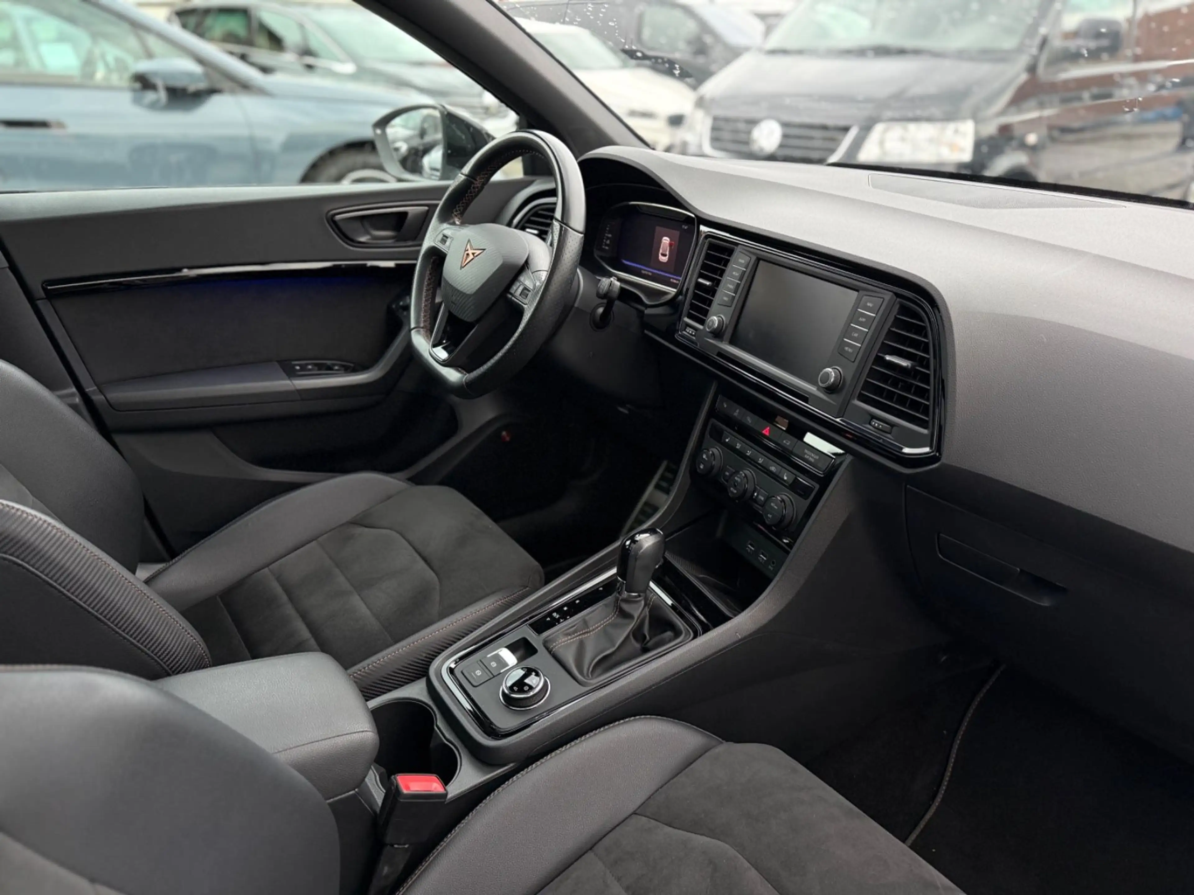 CUPRA Ateca 2.0 TSI 4Drive DSG *BEATS*AHK*ACC*SPUR*TOP — photo 9