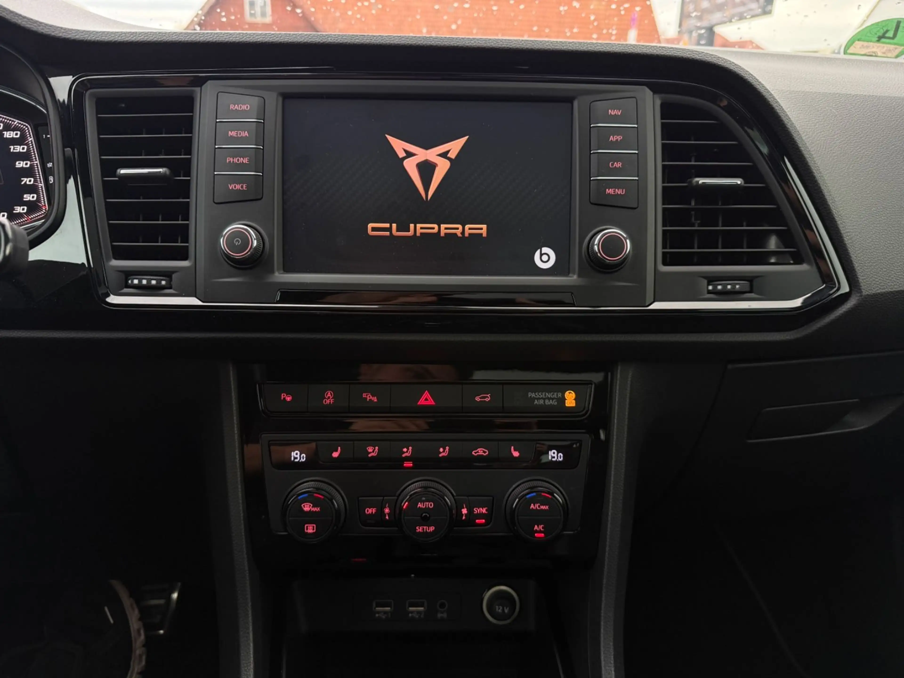 CUPRA Ateca 2.0 TSI 4Drive DSG *BEATS*AHK*ACC*SPUR*TOP — photo 14