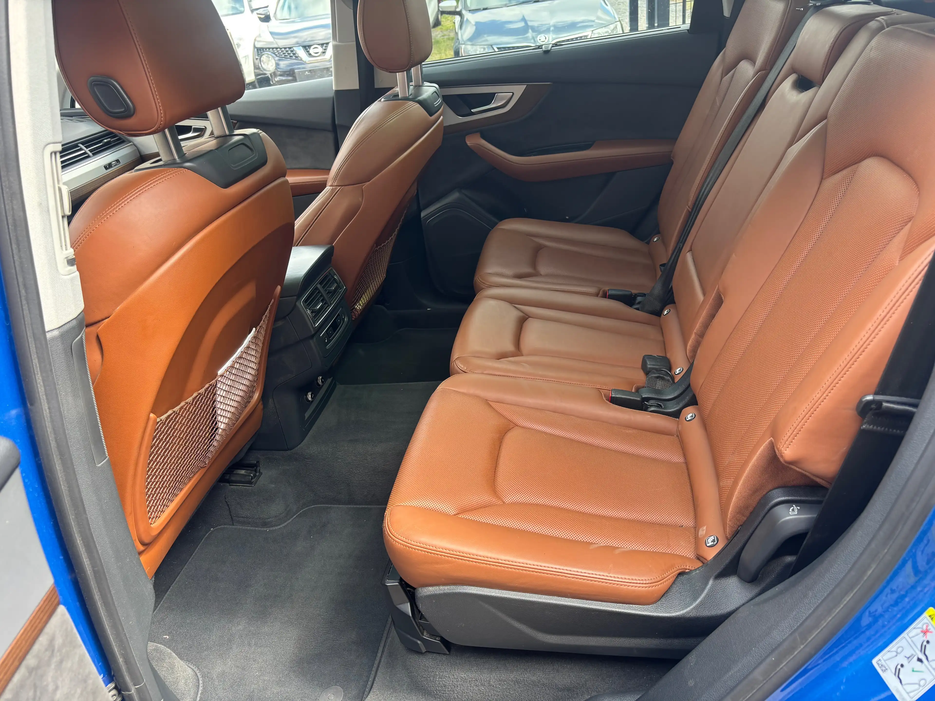 Audi Q7 e-tron Q7 e-tron 3.0 TDi V6 Quattro e-tron — photo 8