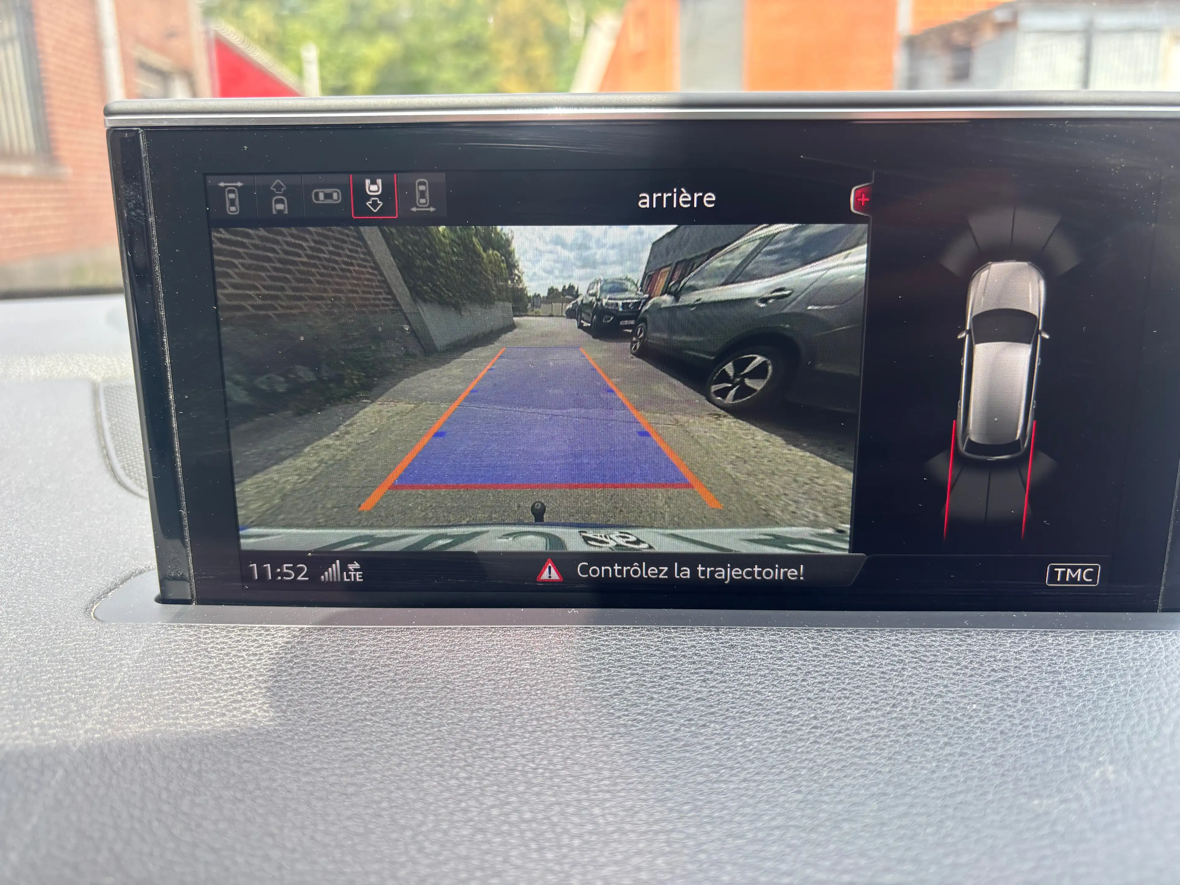 Audi Q7 e-tron Q7 e-tron 3.0 TDi V6 Quattro e-tron — photo 14