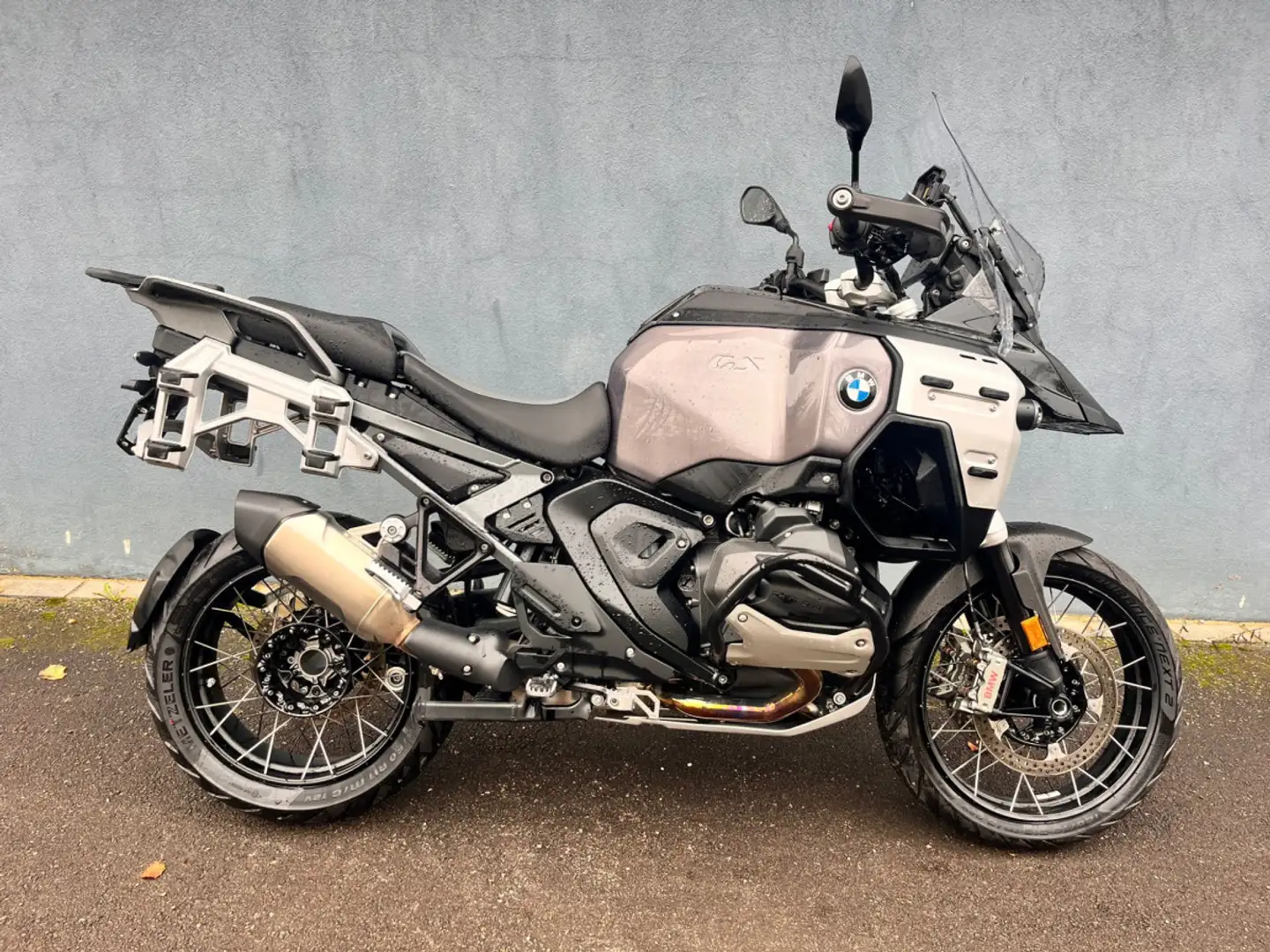 BMW R1300 GS Adventure - 1