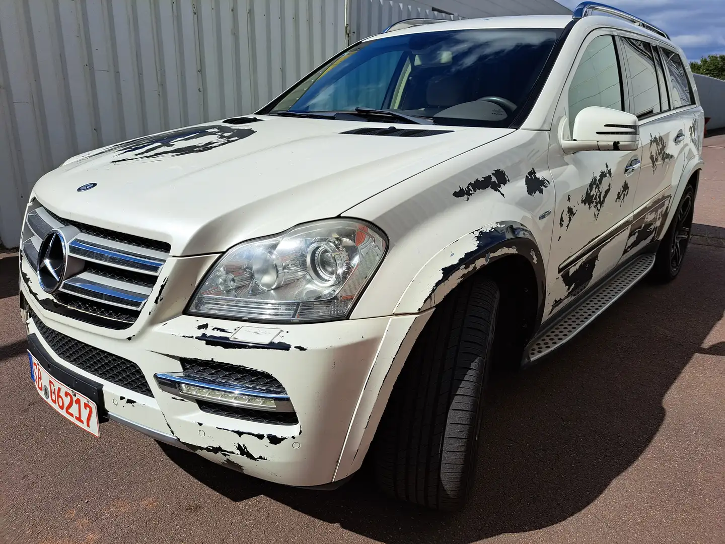 Mercedes-Benz GL 350 BlueEfficiency 4Matic 7-Sitzer AMG bijela - 1