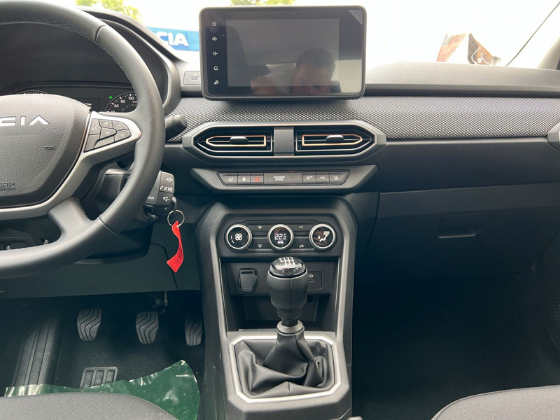 Dacia Sandero III Stepway Expression TC 90 — photo 10