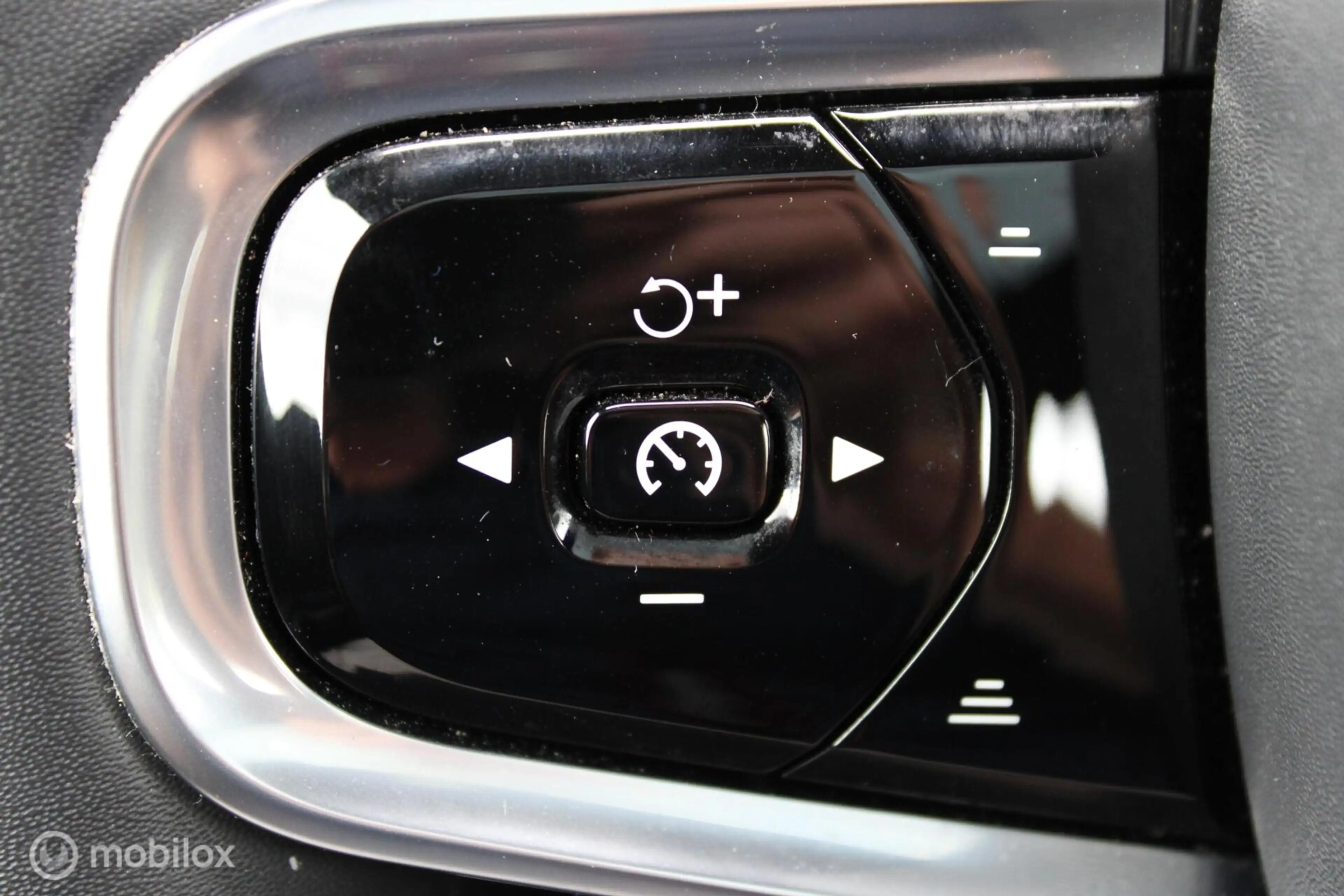 Polestar 2 Long Range Dual Motor Launch Edition 78kWh, Perfor — photo 24