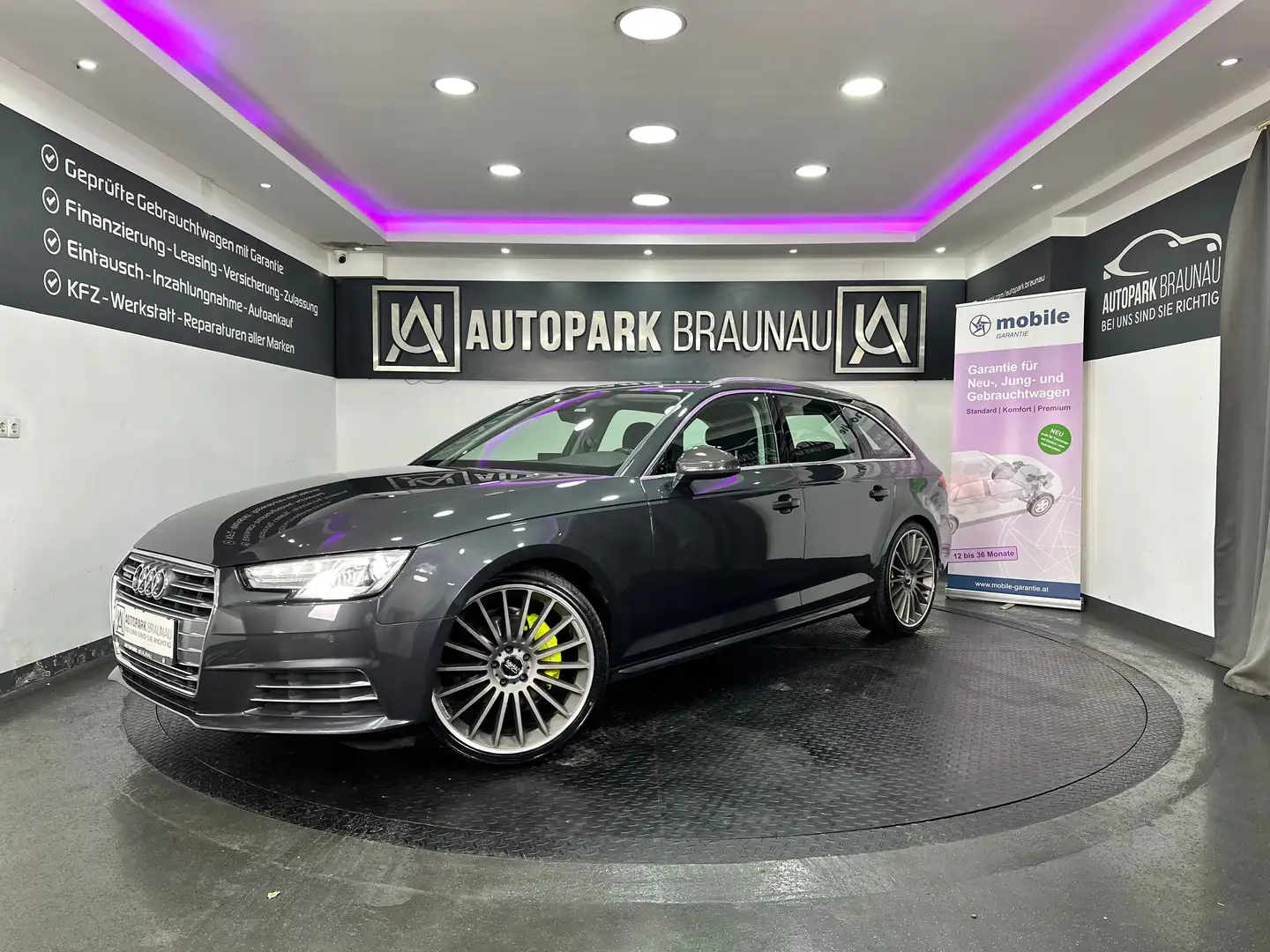 Audi A4 Avant 2,0 TDI quattro Sport S-tronic *S-LINE*AHK* Grijs - 1