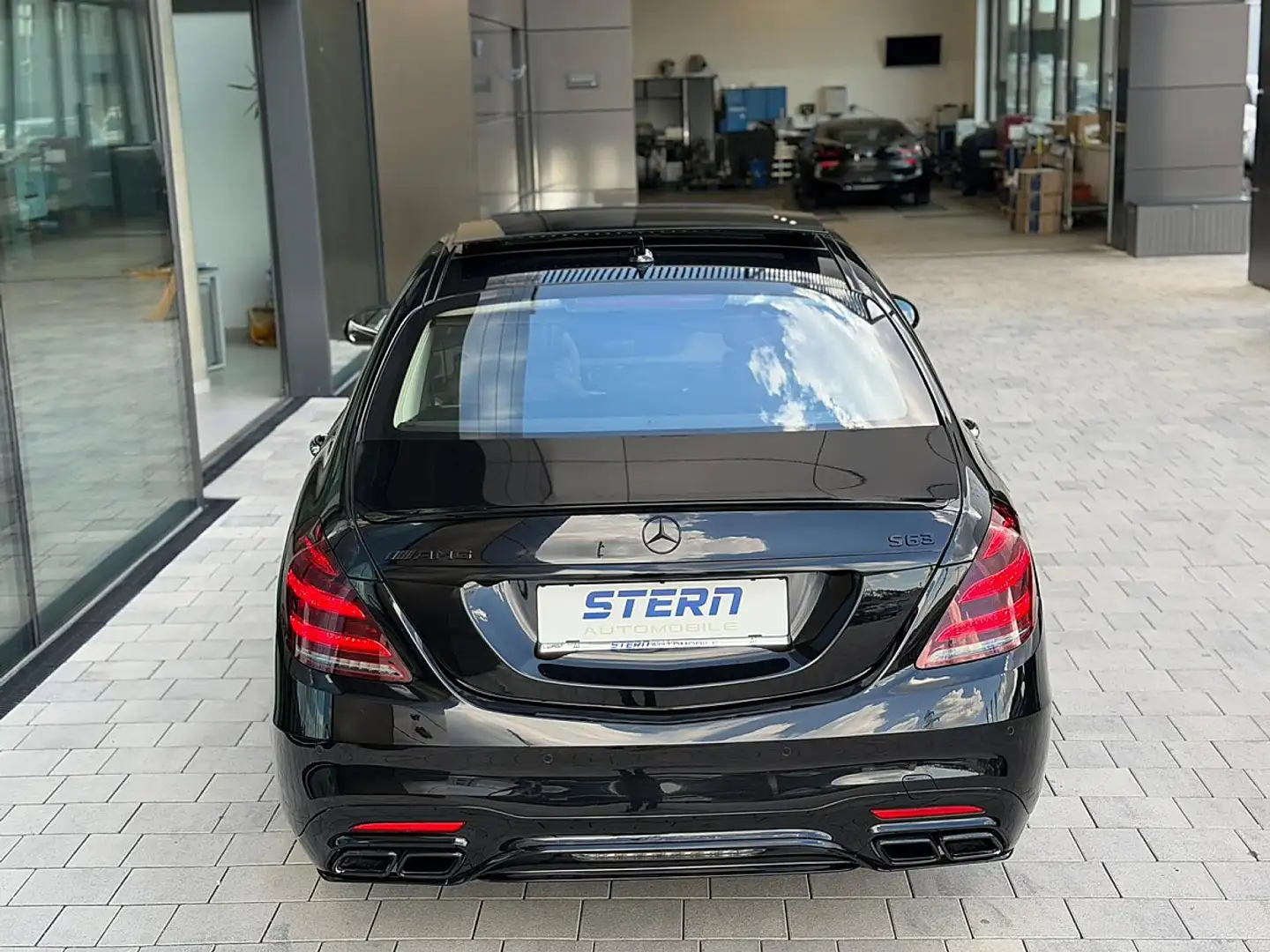 Mercedes-Benz S 560 4MATIC *PREMIUM* V8* PANO* 360* S63 UMBAU* KOMF... Schwarz - 2
