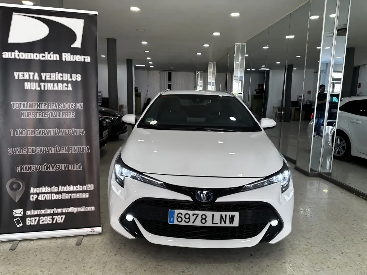 Toyota Corolla Touring Sports 125H Active Tech Weiß - 1