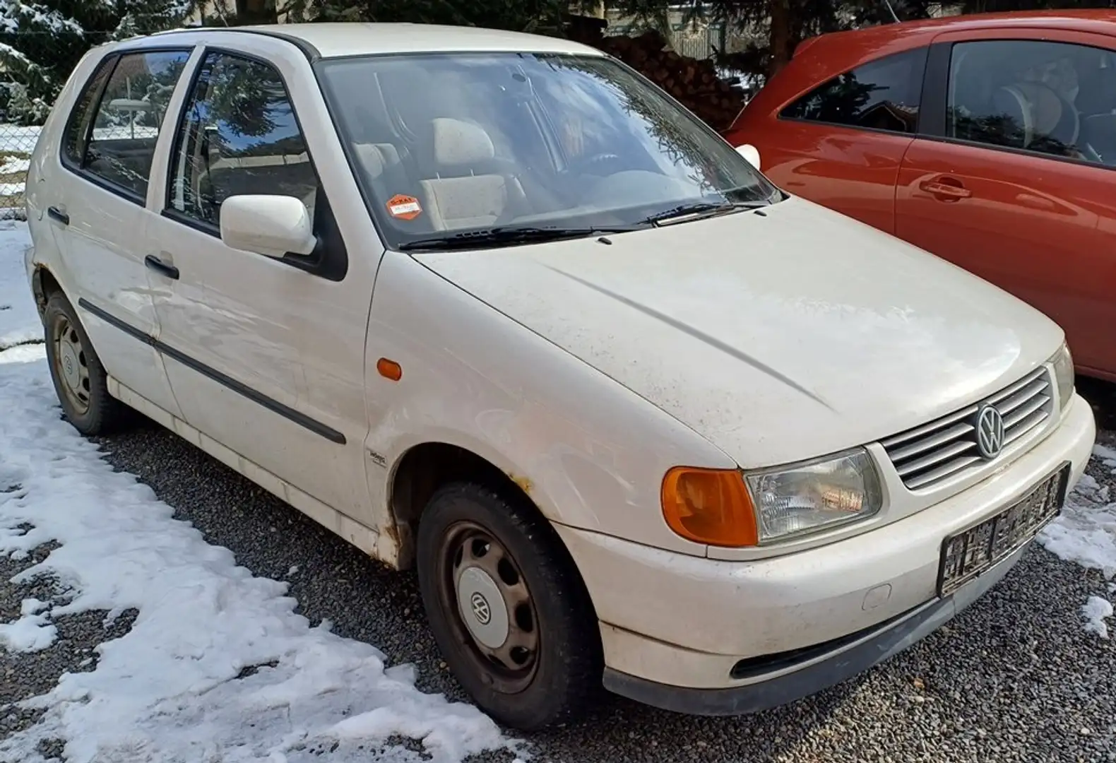 Volkswagen Polo 60 Servo White - 1
