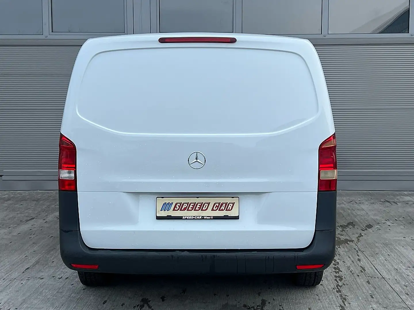 Mercedes-Benz Vito Vito 109/110/111/114 CDI FWD lang Kastenwagen Weiß - 1