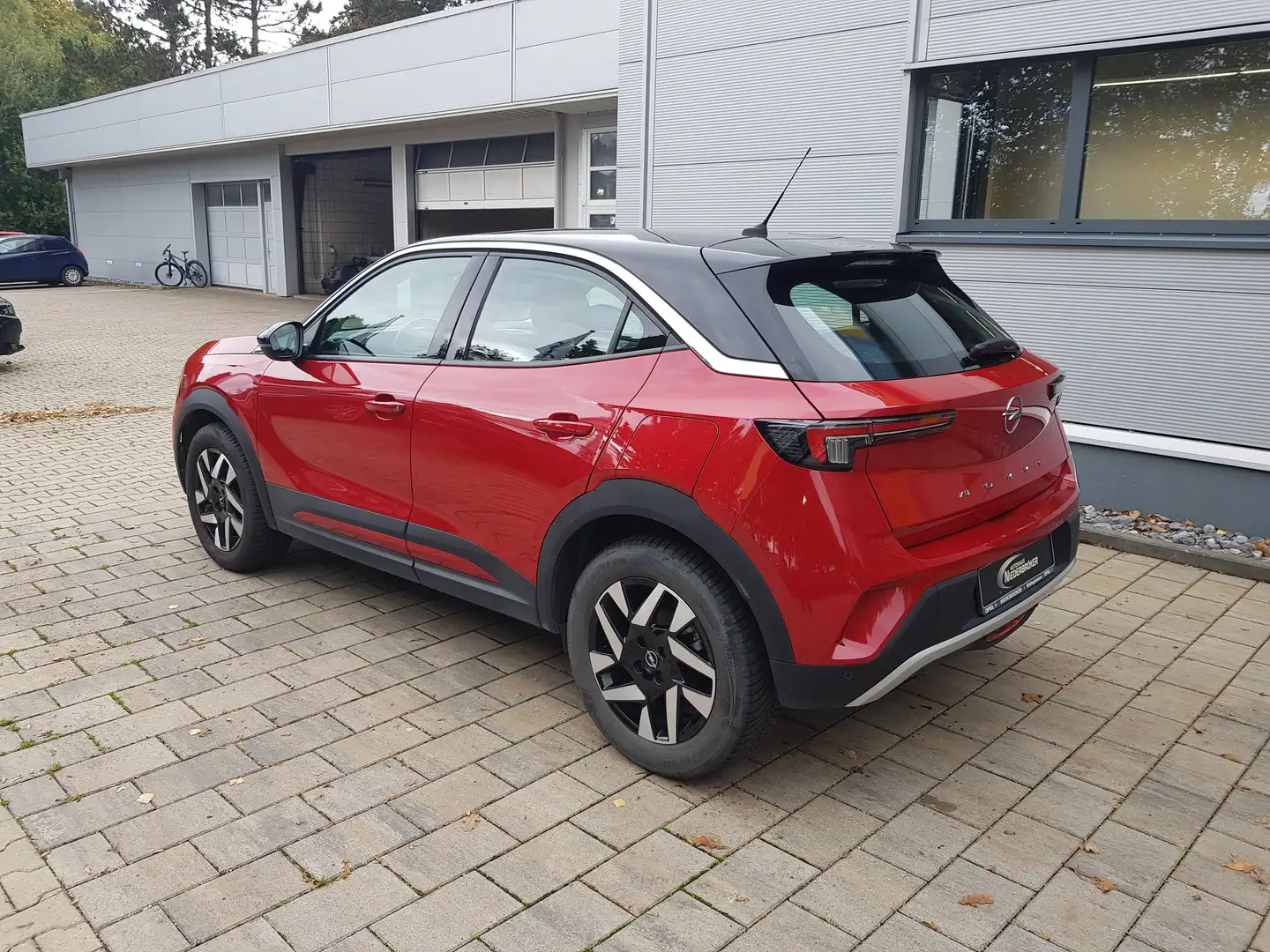 Opel Mokka Elegance, Rückfahrkamera, Sitz-Lenkradheizung Rot - 2