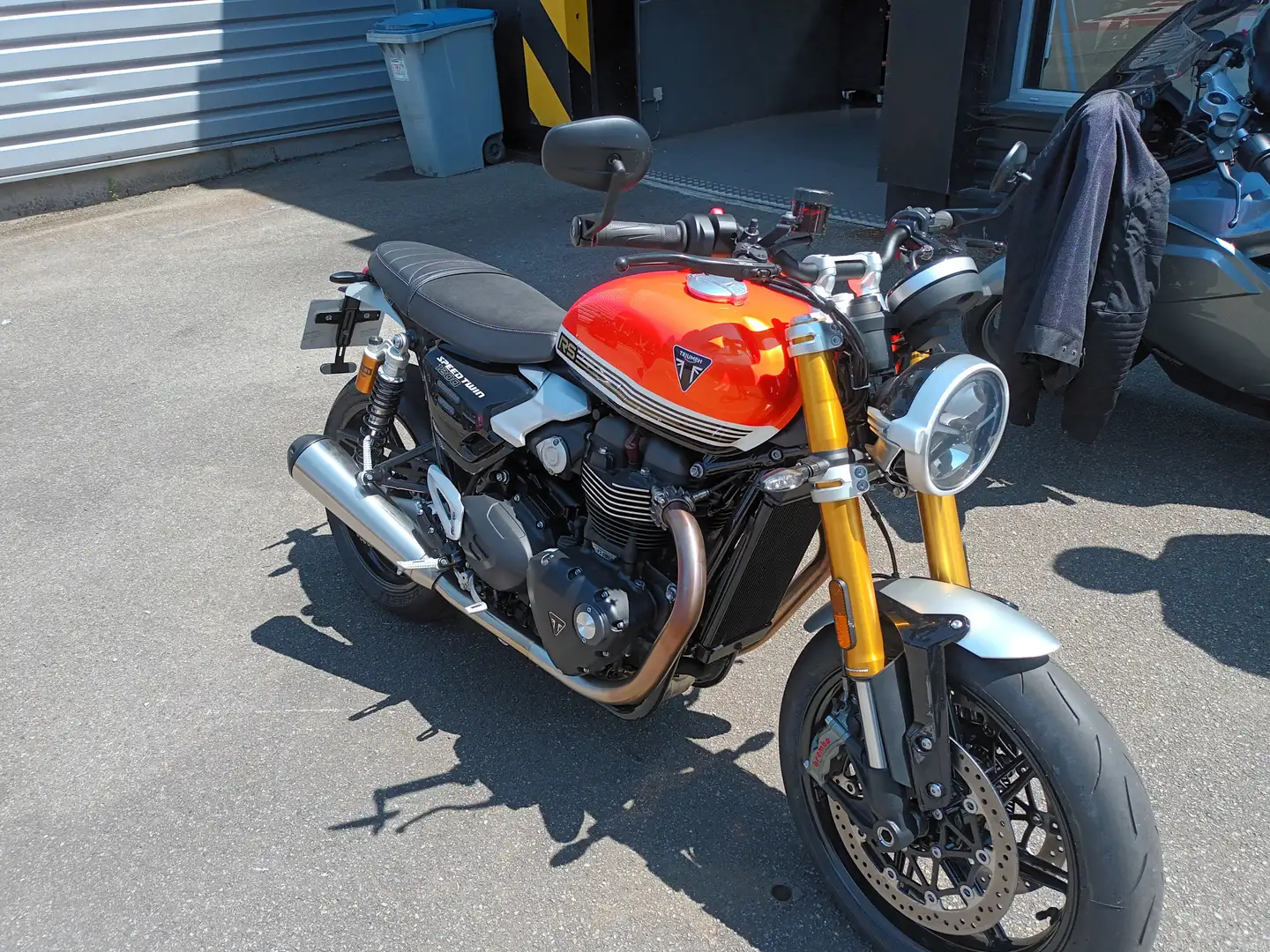 Triumph Speed Twin Orange - 1