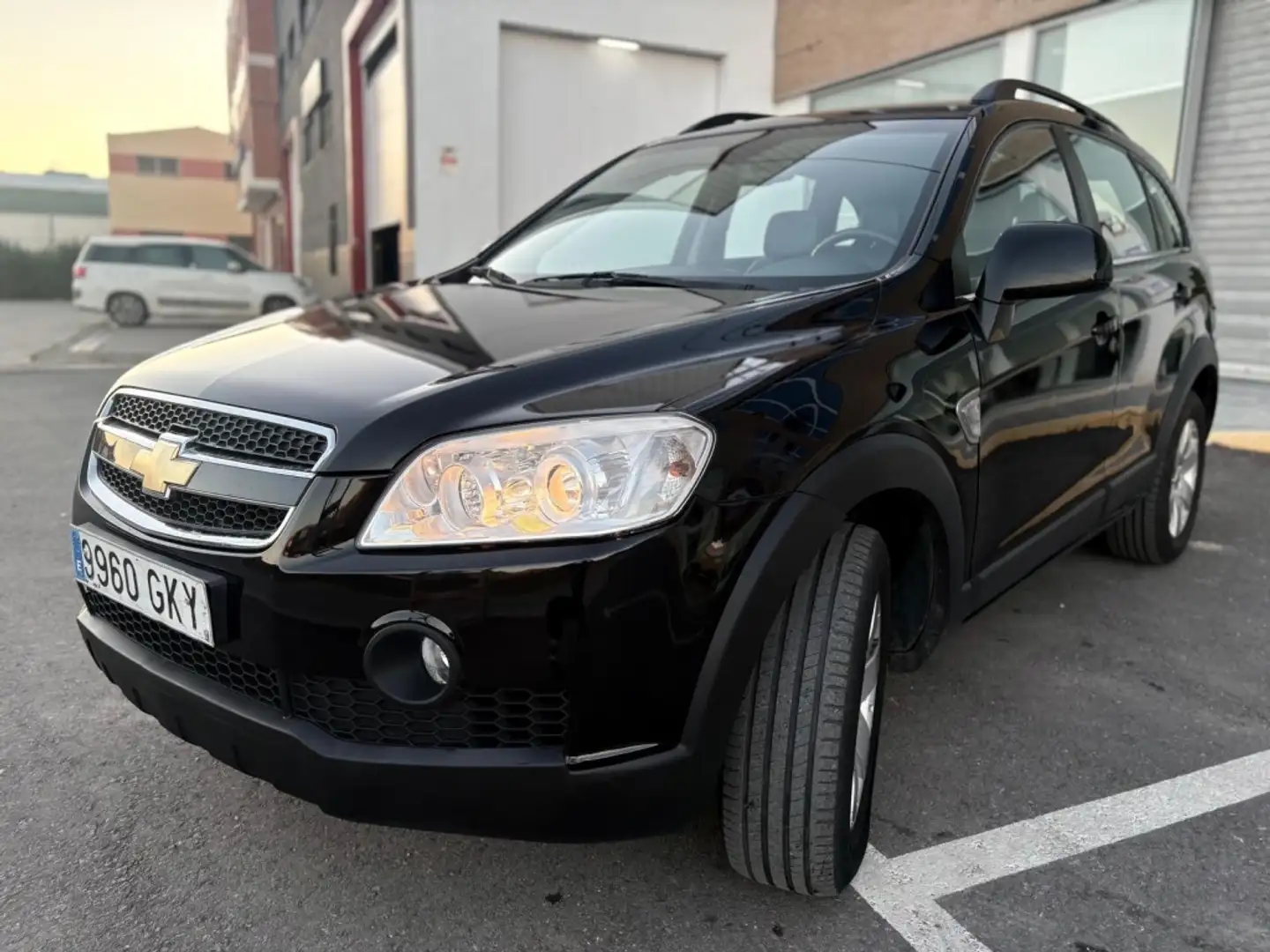 Chevrolet Captiva 2.0VCDi LT 7 pl. Negro - 2