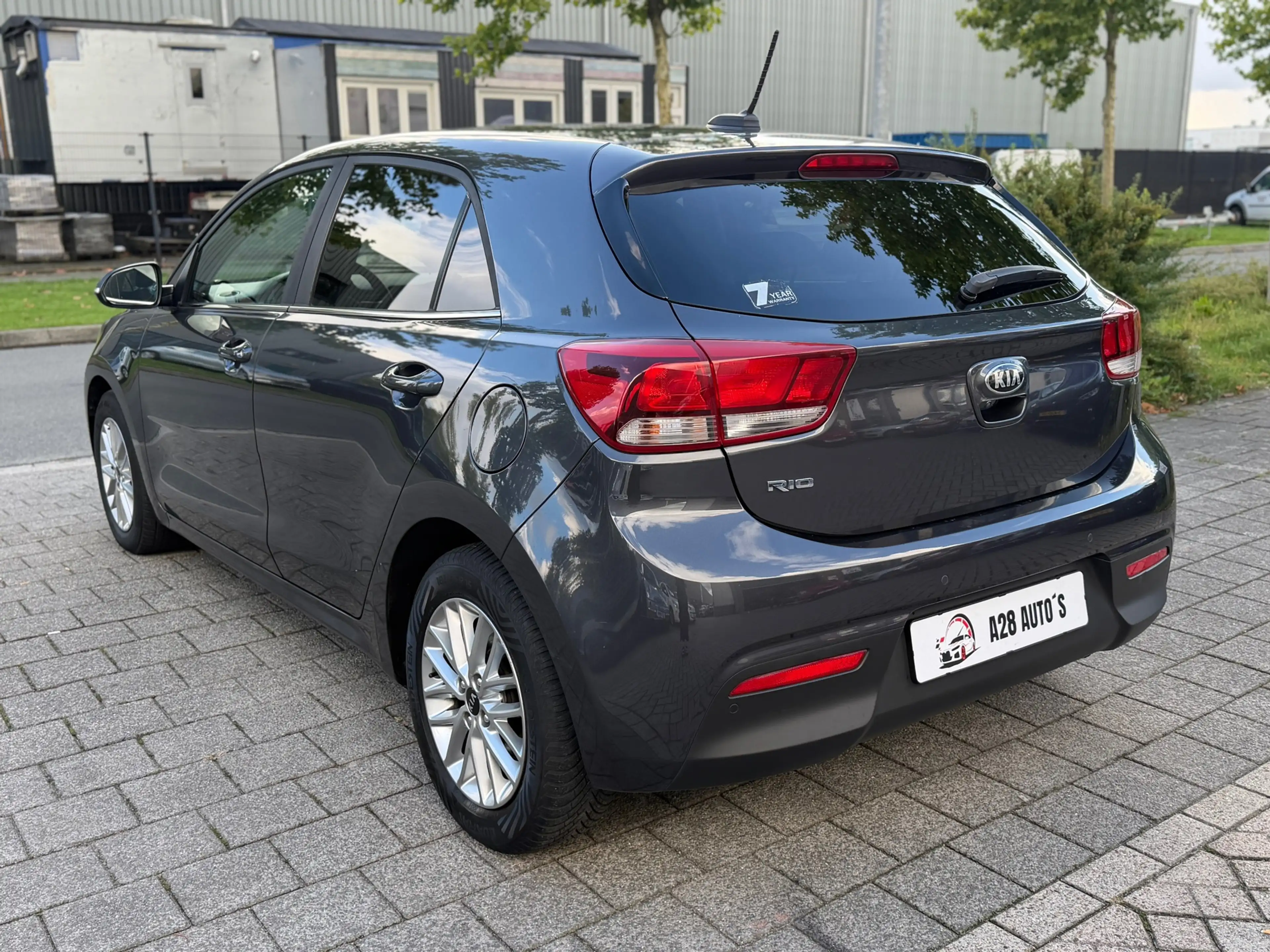 Kia Rio 1.2 CVVT ComfortPlusLine Navigator|Cruise contr| C — photo 3