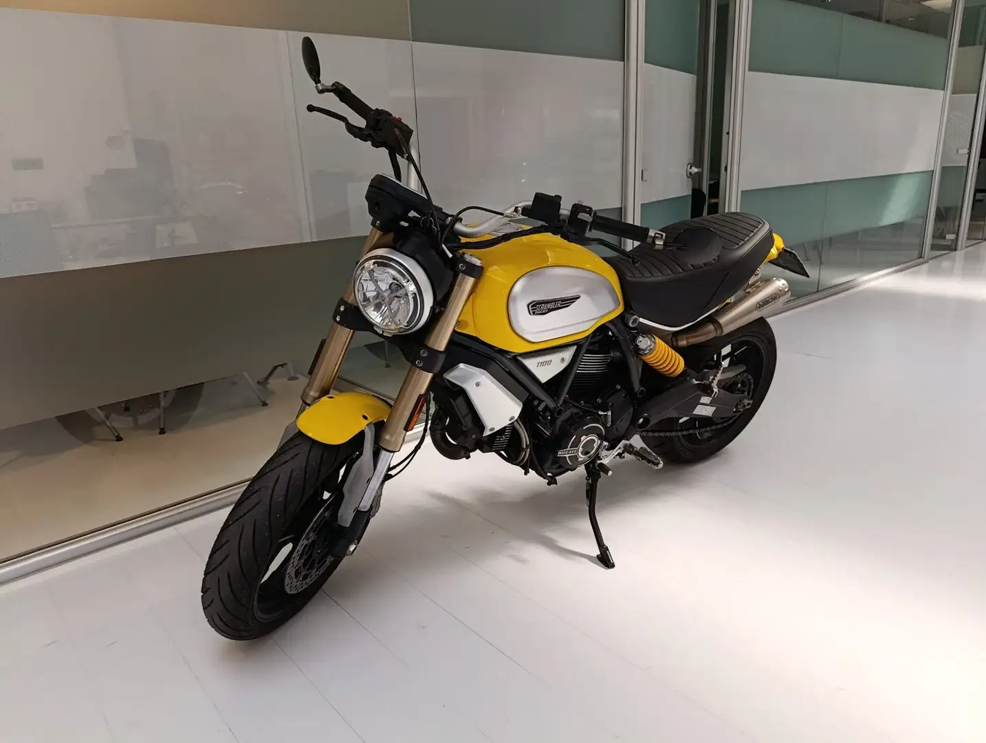 Ducati Scrambler 1100 - 1