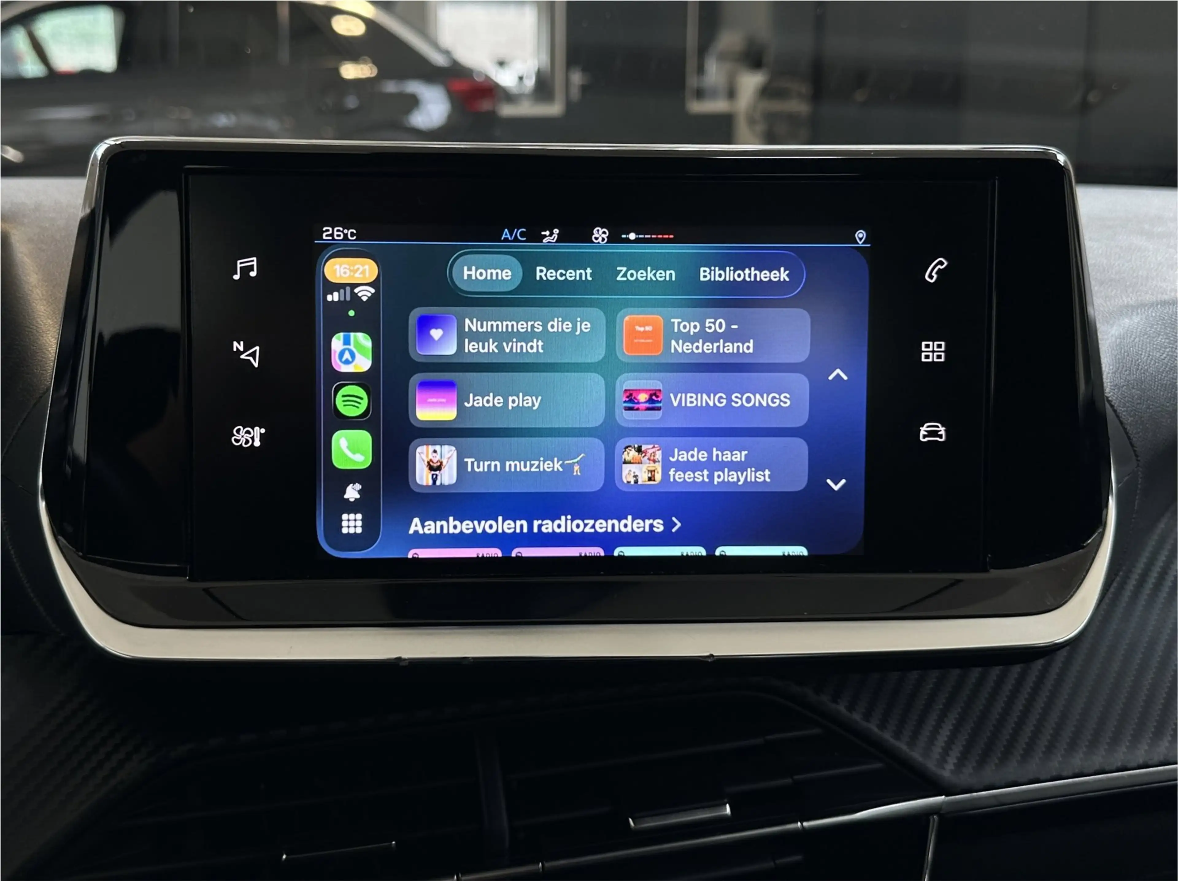 Peugeot 208 1.2 PureTech Active Pack | Apple Carplay/ Android — photo 16
