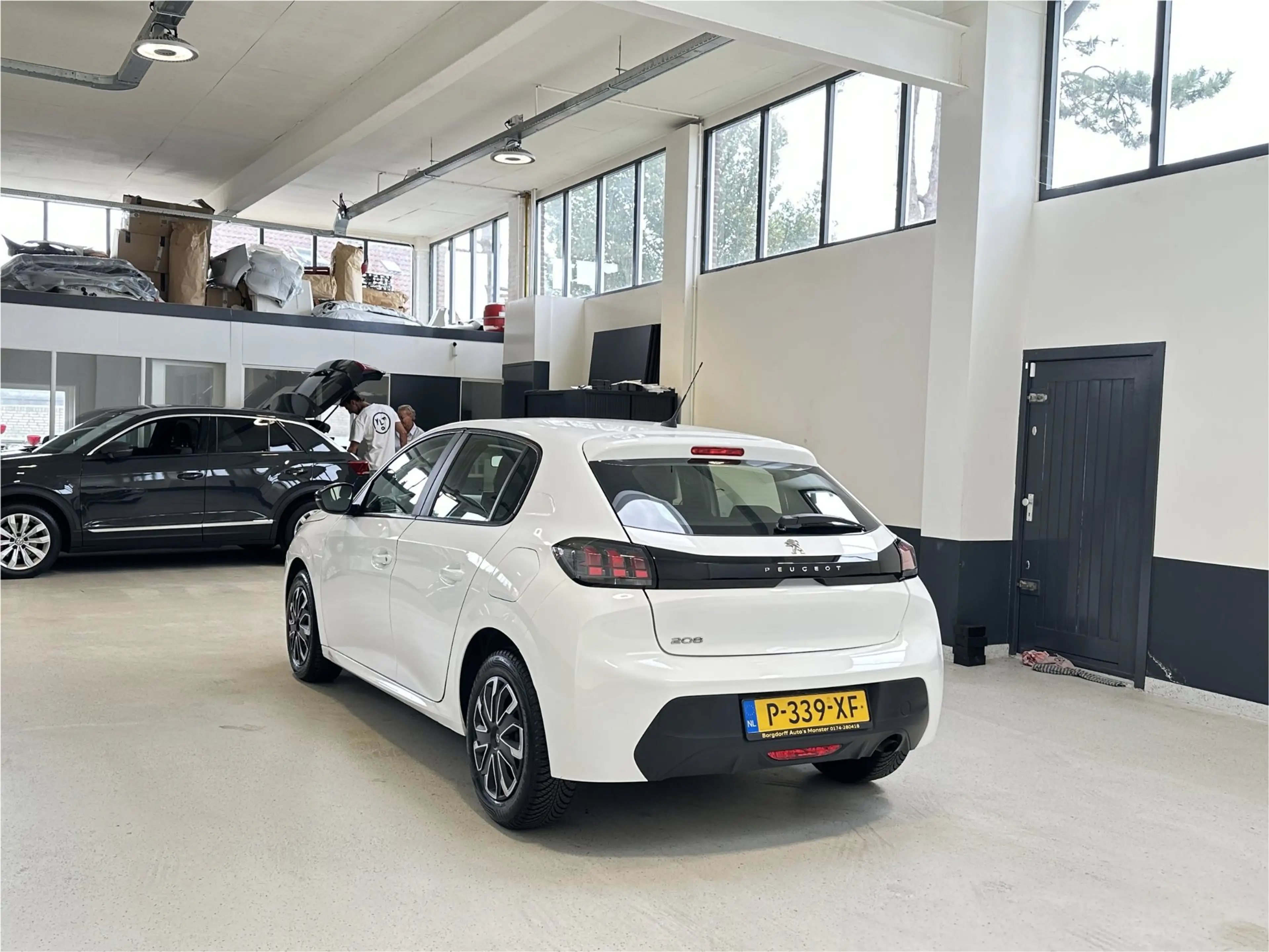 Peugeot 208 1.2 PureTech Active Pack | Apple Carplay/ Android — photo 6