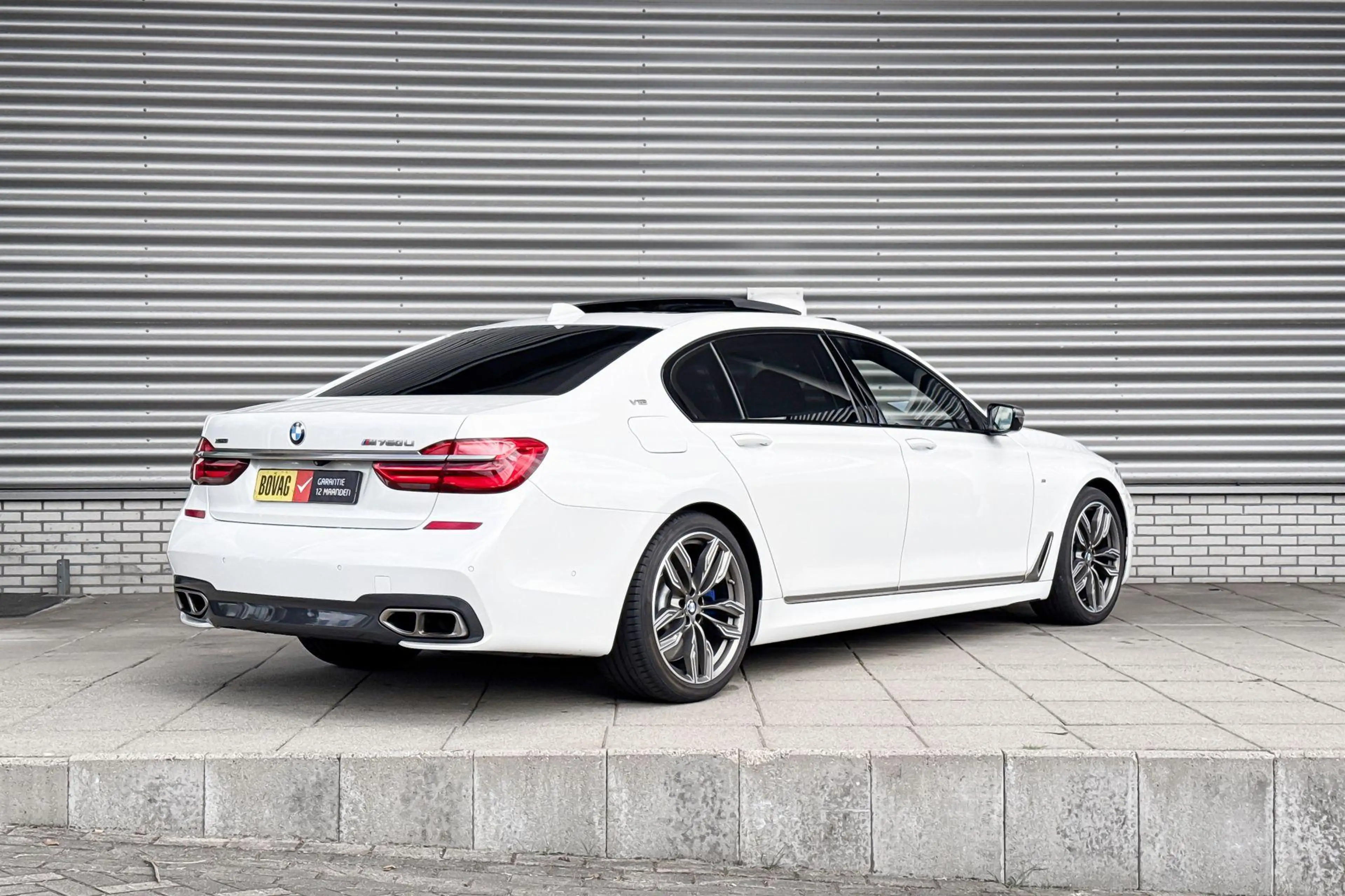 BMW 760 7 Serie M760Li xDrive — photo 4