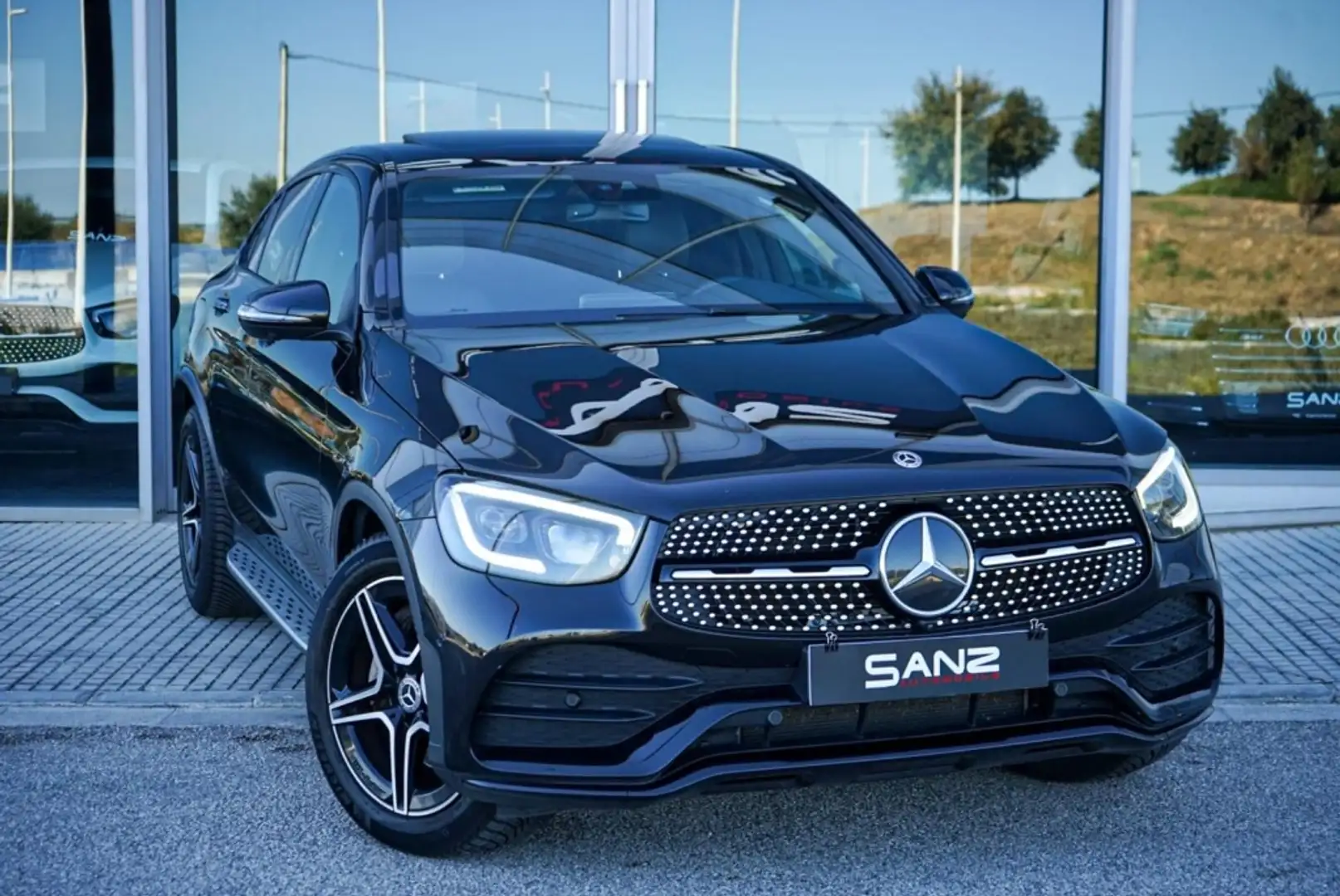 Mercedes-Benz GLC 300 Coupé 300d 4Matic 9G-Tronic Negro - 2