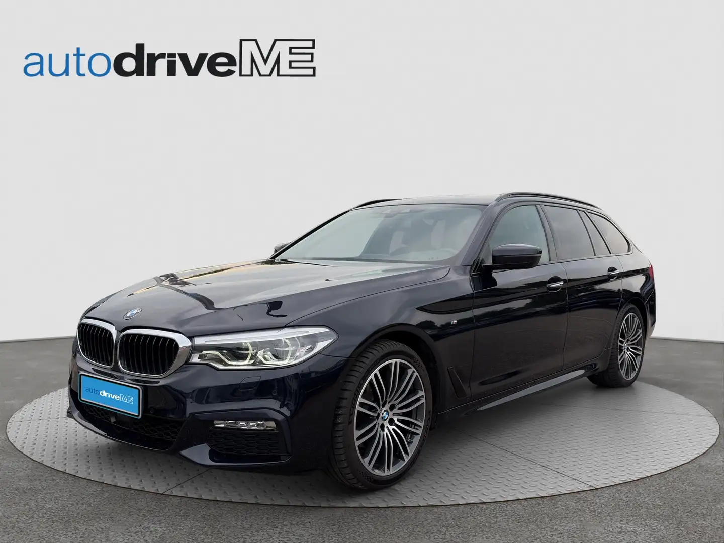 BMW 520 d xDrive Touring M-Sport Schwarz - 1