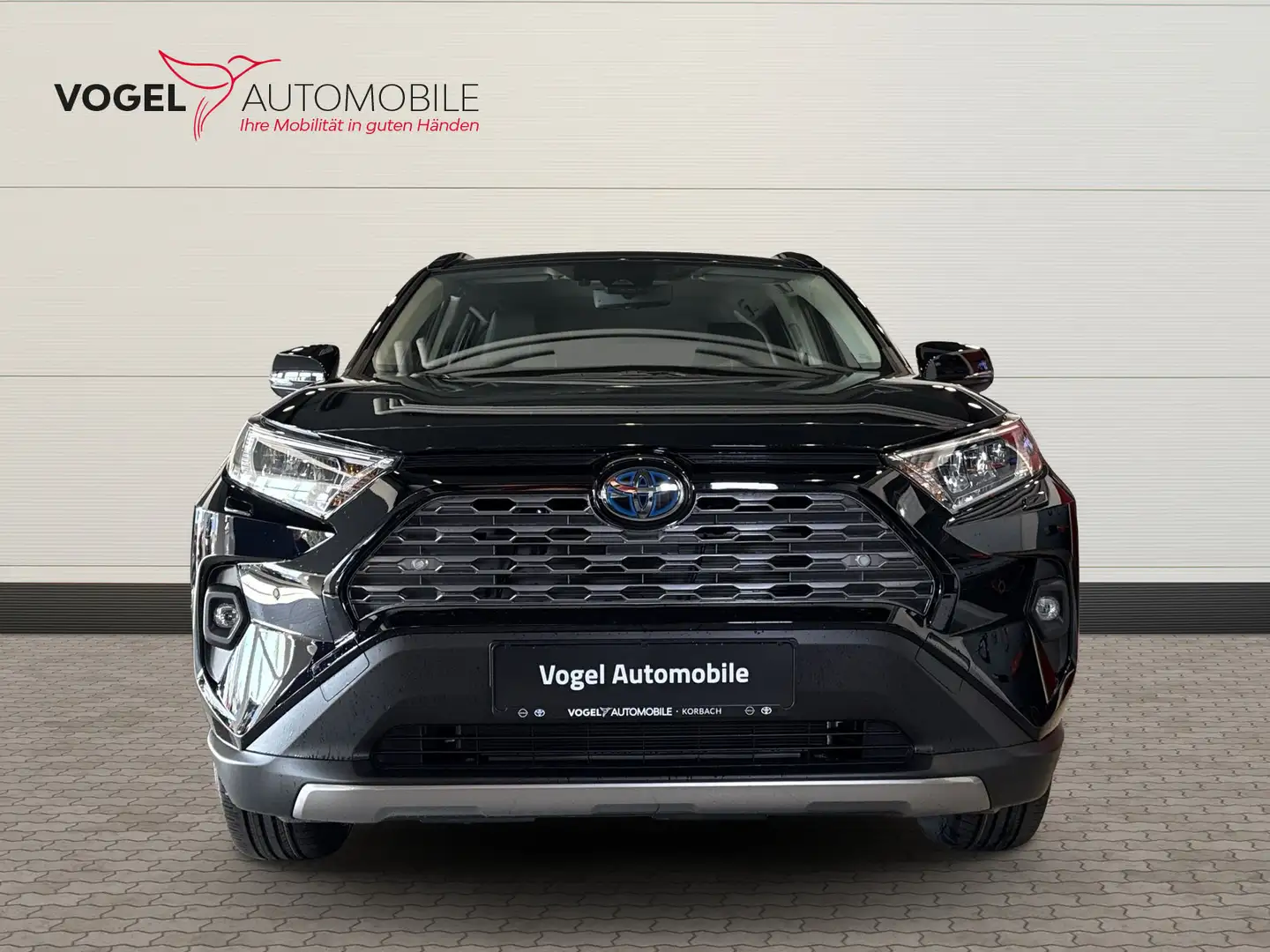 Toyota RAV 4 RAV4 2.5 Hybrid Teamplayer +TechnikP Černá - 2