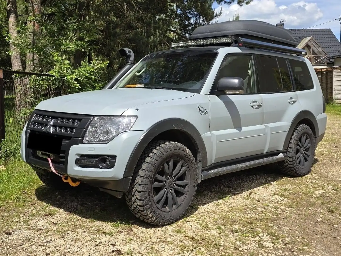 Mitsubishi Pajero Pajero 3.2 DI-D Automatik Instyle Gris - 2