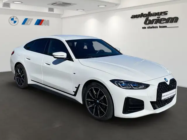 BMW 4 Series view 2