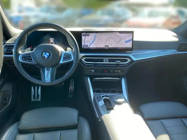 BMW 4 Series view 10