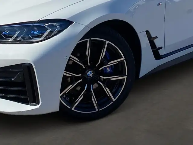 BMW 4 Series view 6