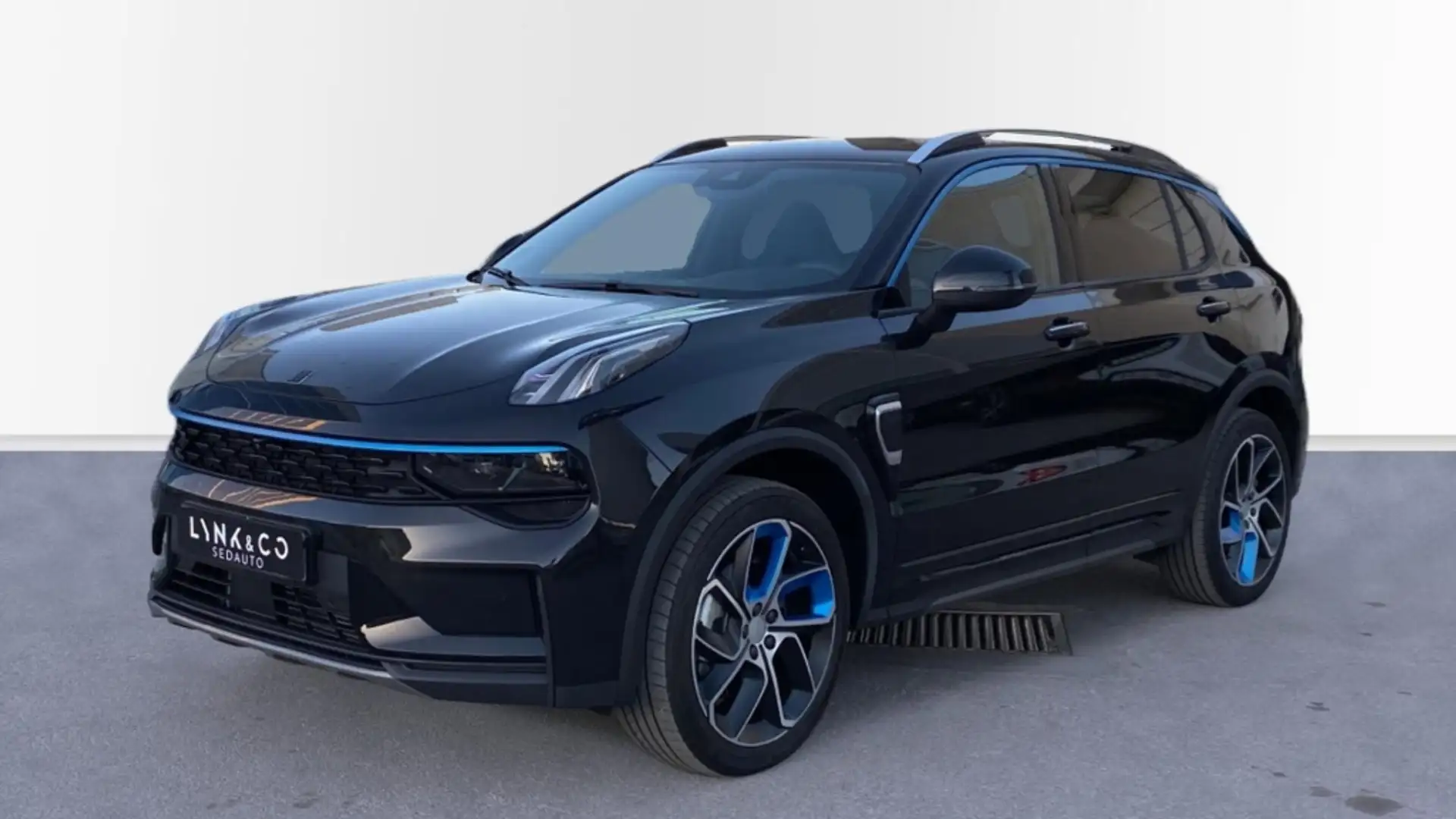 Lynk & Co 01 1.5 PHEV 6.6KW 5P Negro - 1