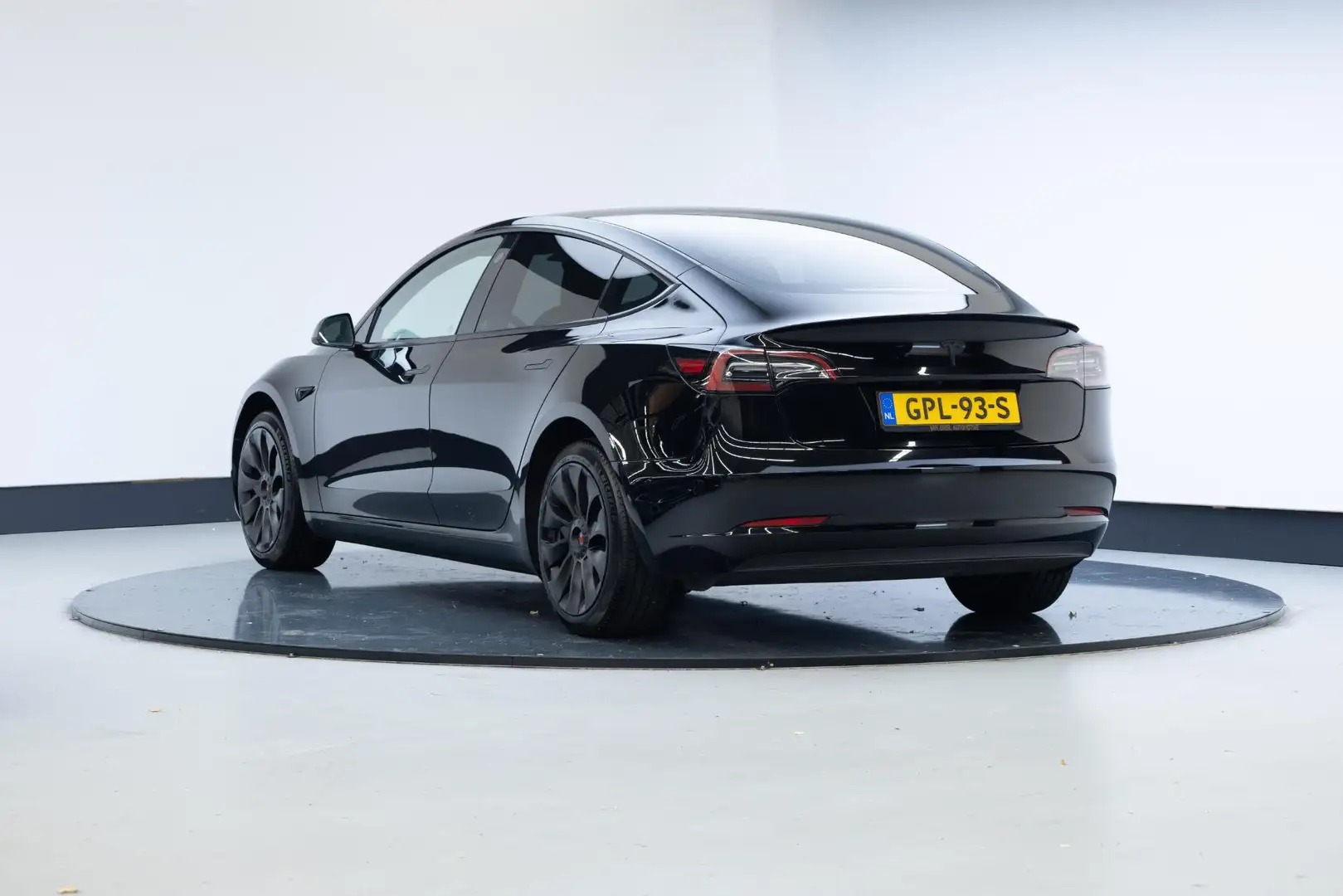 Tesla Model 3 Long Range RWD 75 kWh Zwart - 2